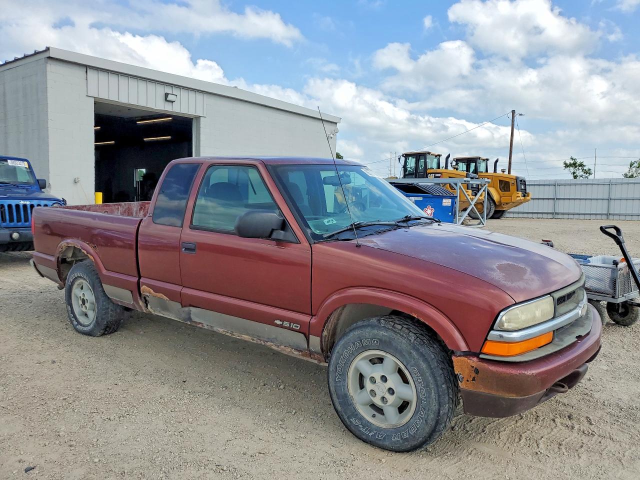 1998 Chevrolet S Truck S10 Burgundy vin: 1GCDT19X2WK169528