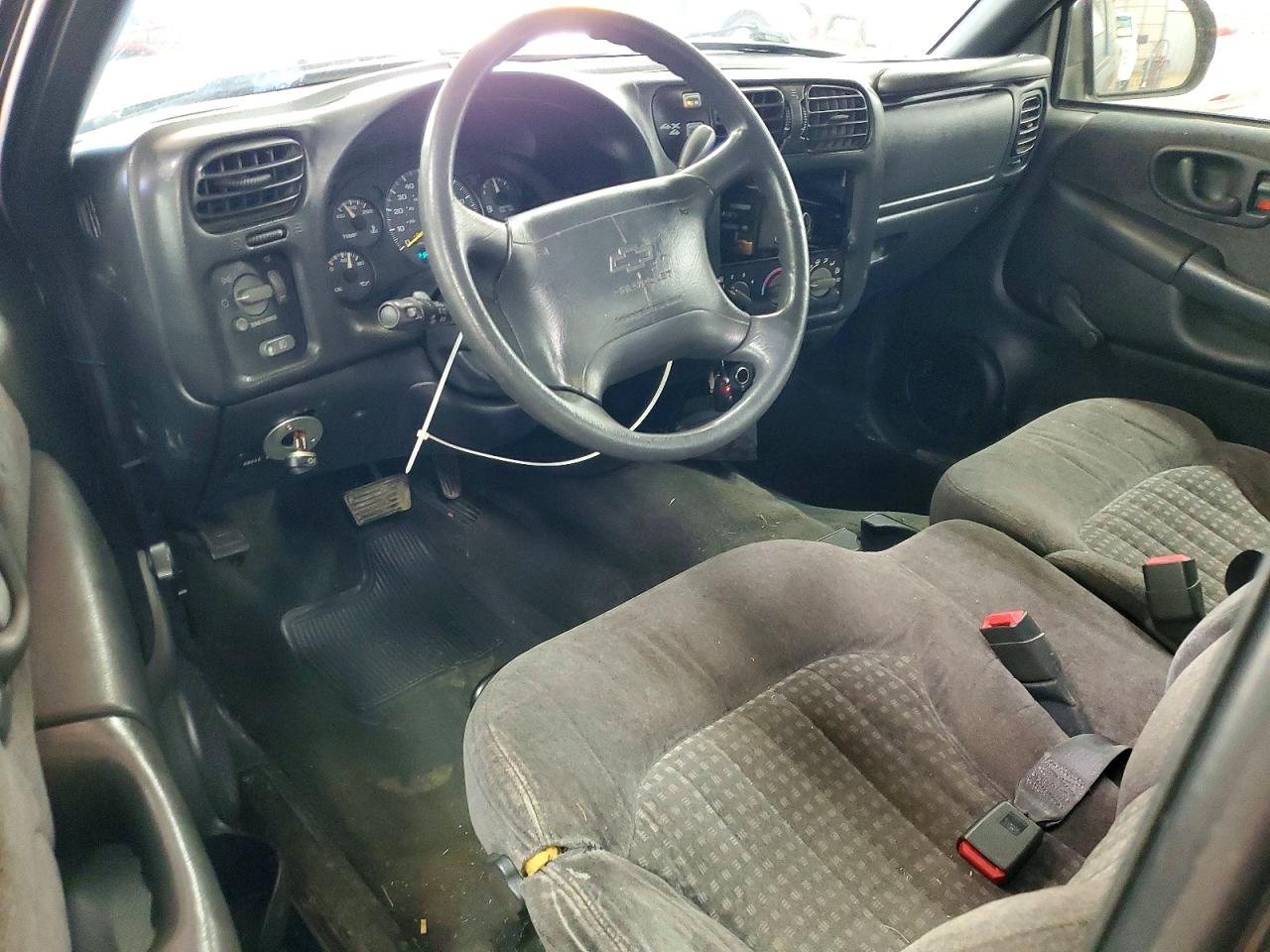 1998 Chevrolet S Truck S10 Green vin: 1GCDT19X3W8163976
