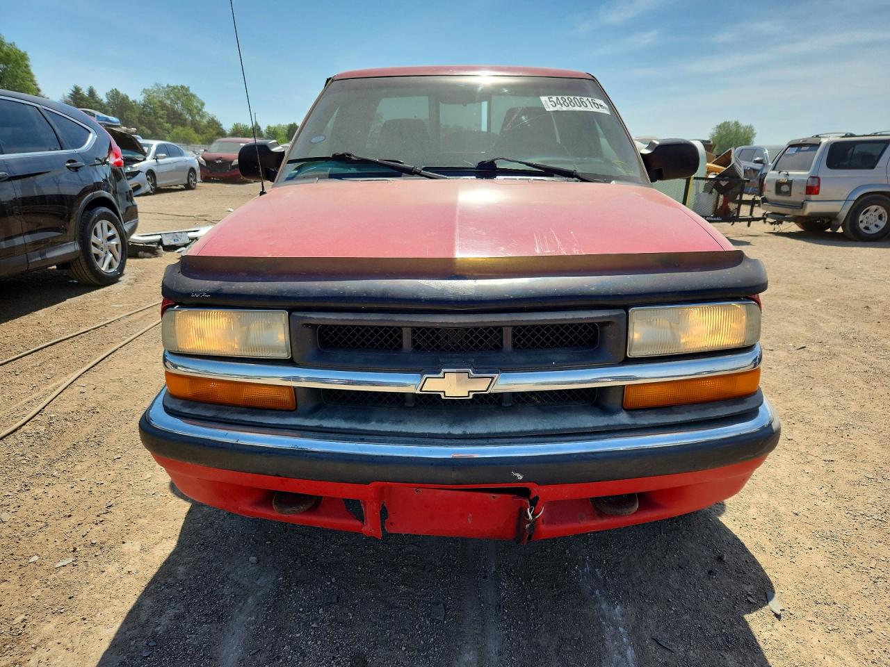 2003 Chevrolet S Truck S10 Red vin: 1GCDT19X438256940