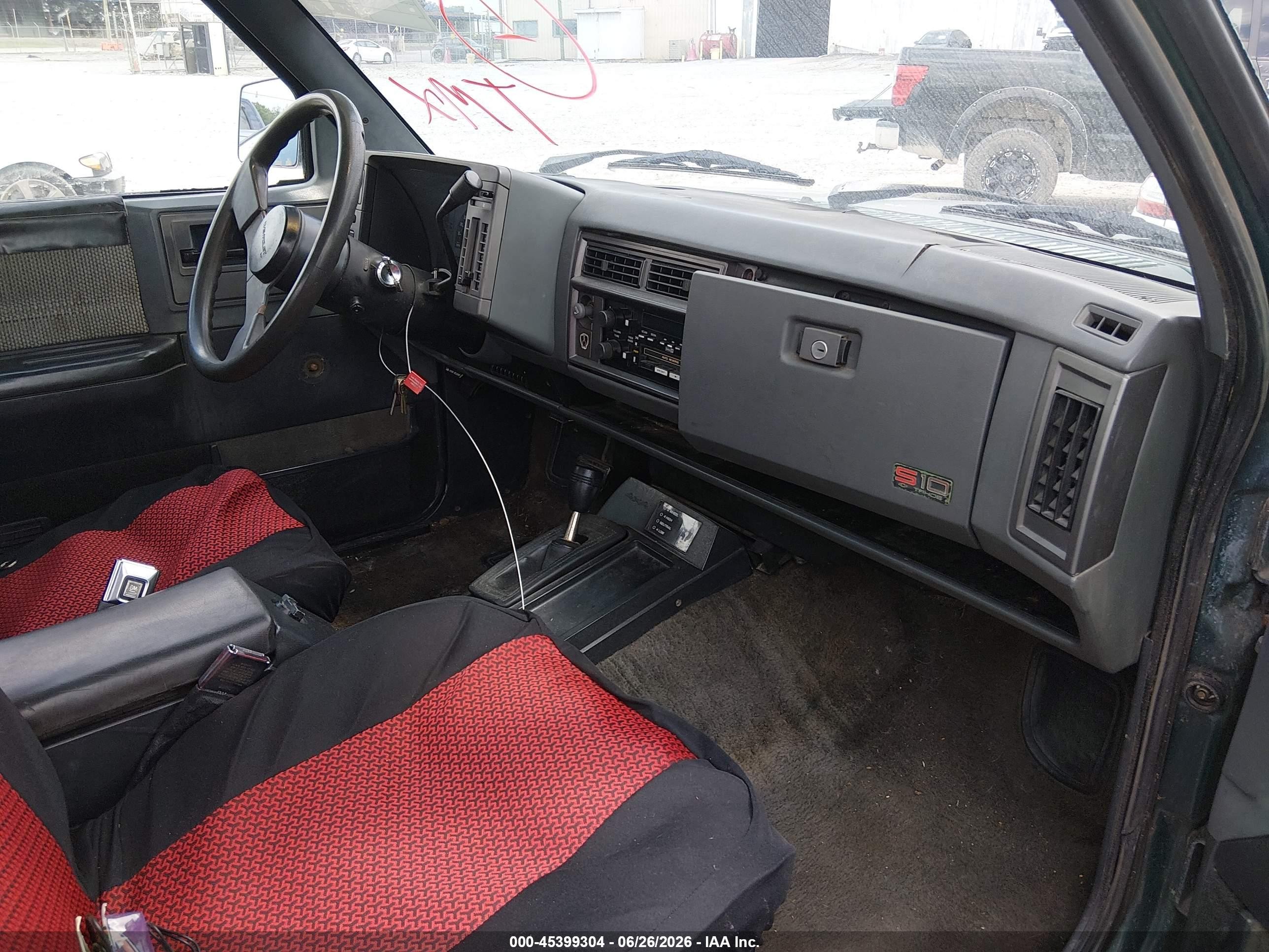 1989 Chevrolet S Truck S10 Green vin: 1GCDT19Z4K2272591