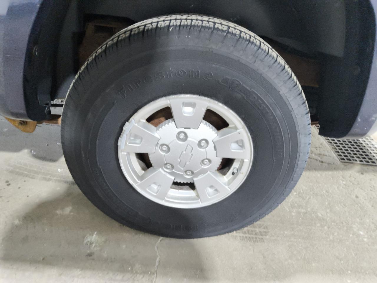 2008 Chevrolet Colorado Lt Blue vin: 1GCDT43E288205436 Damage: Right Front Wheel, Curb Rash, > 12 Inches