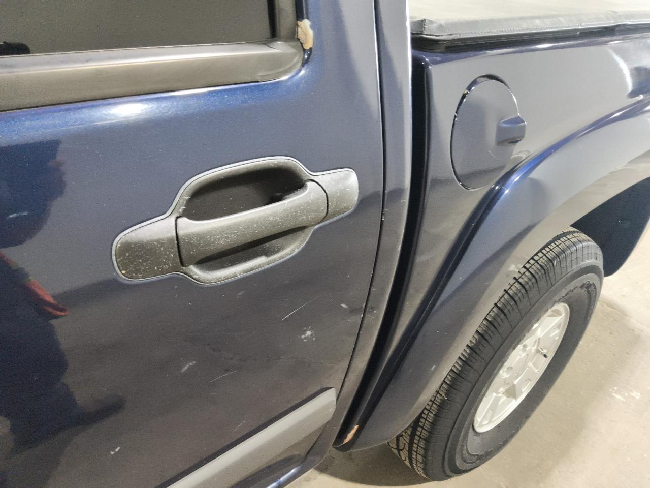 2008 Chevrolet Colorado Lt Blue vin: 1GCDT43E288205436 Damage: Left Rear Door, Multiple Scratches Heavy, 7