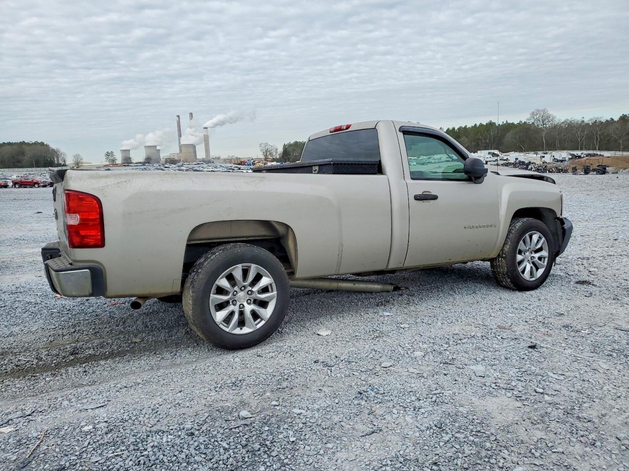 2007 Chevrolet Silverado C1500 Beige vin: 1GCEC14097E567253