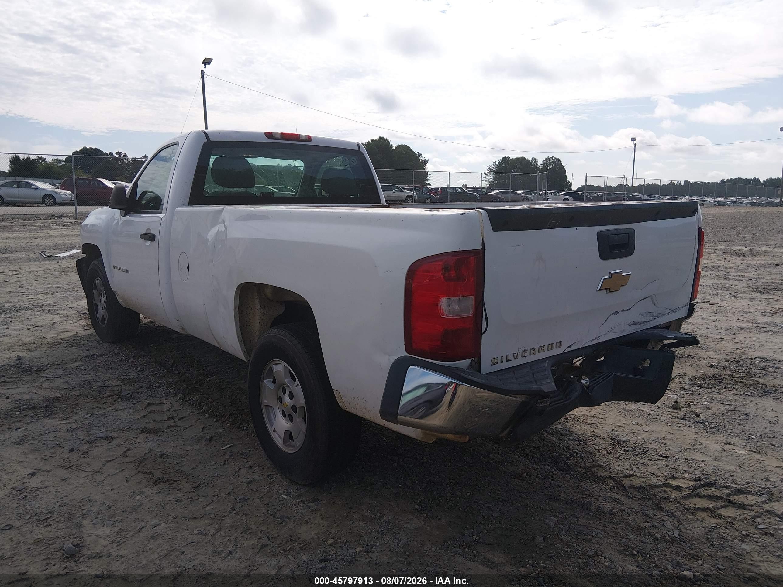 2008 Chevrolet Silverado 1500 Work Truck White vin: 1GCEC14C08E119463