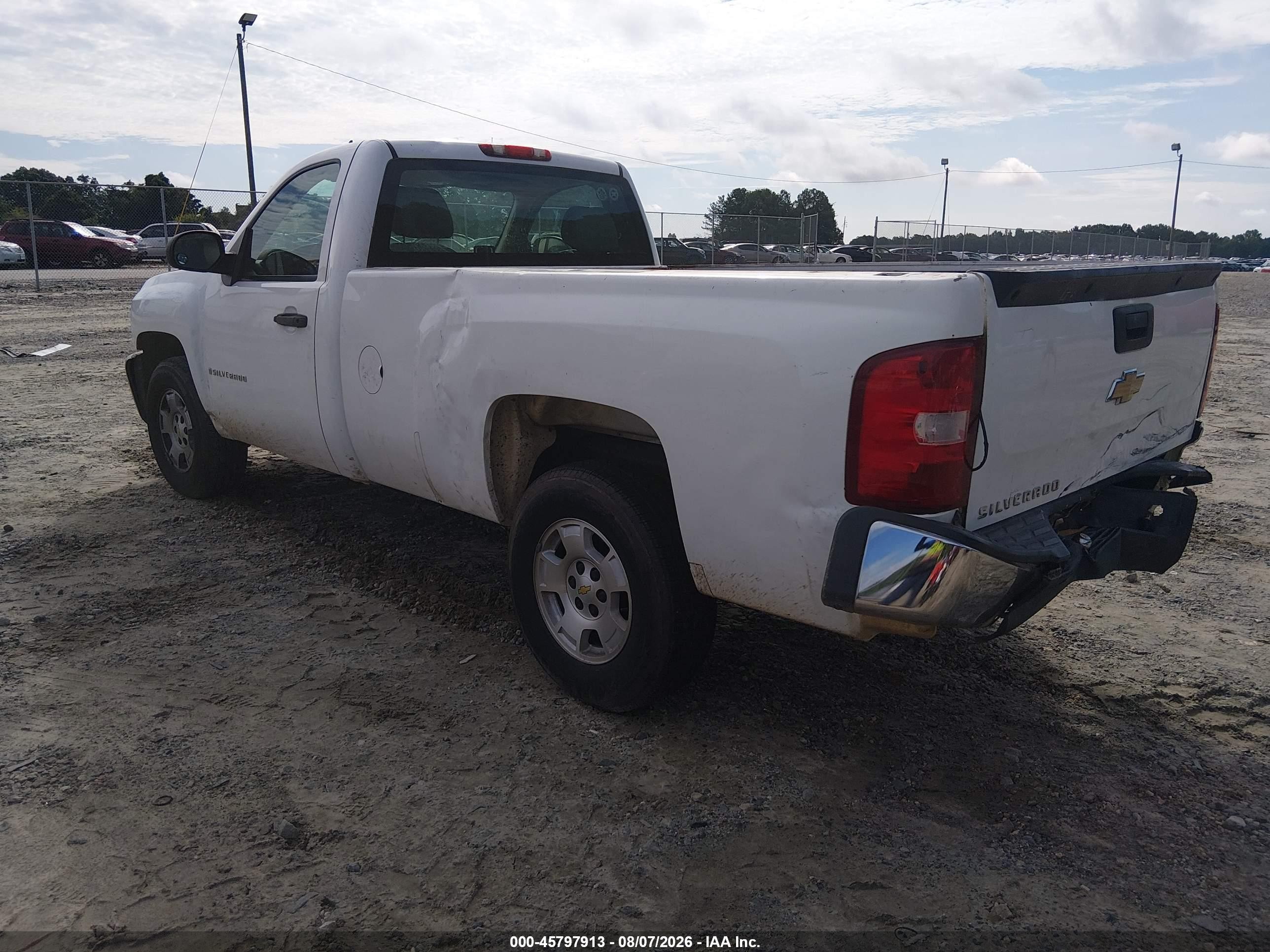 2008 Chevrolet Silverado 1500 Work Truck White vin: 1GCEC14C08E119463