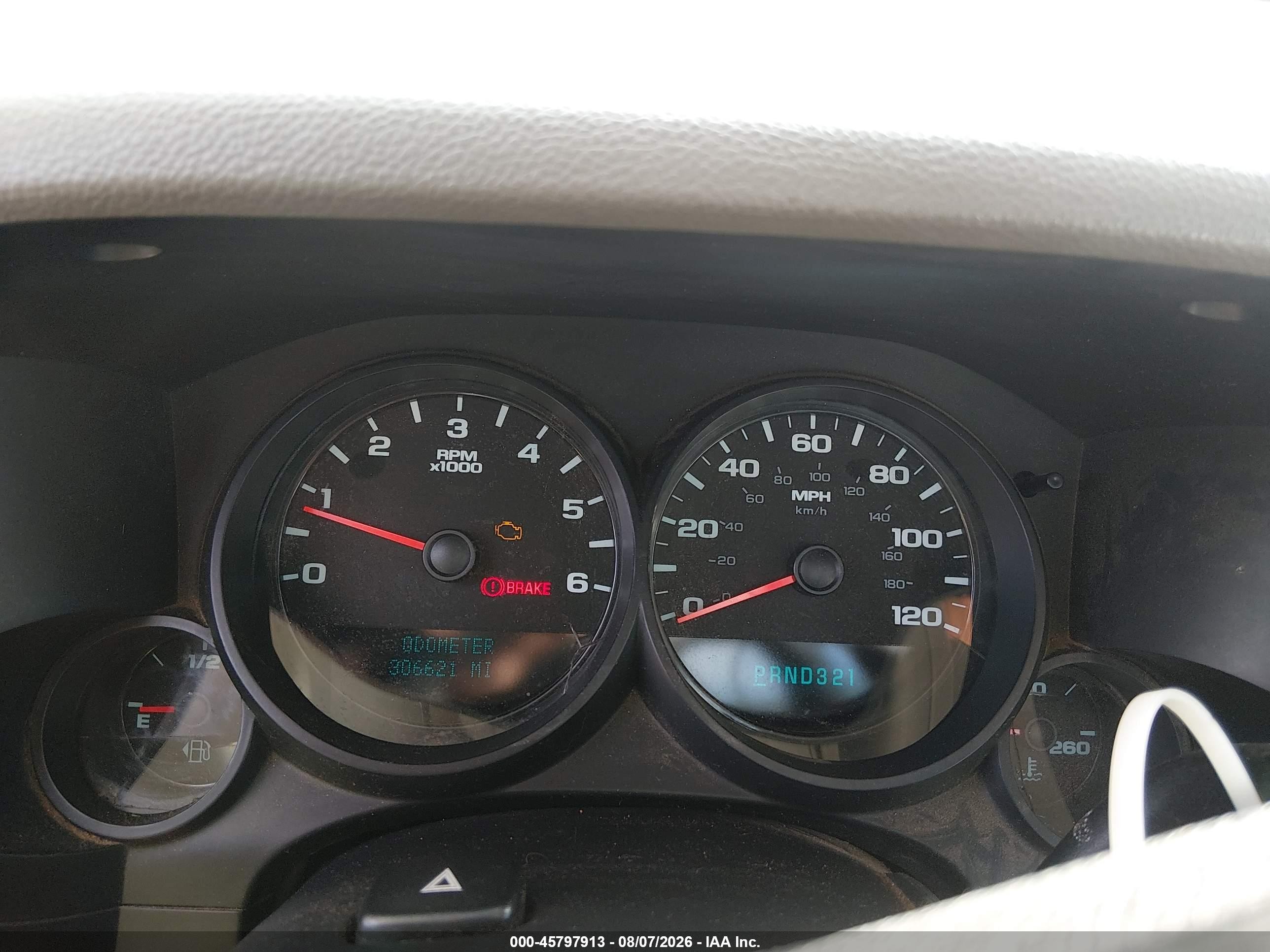 2008 Chevrolet Silverado 1500 Work Truck White vin: 1GCEC14C08E119463