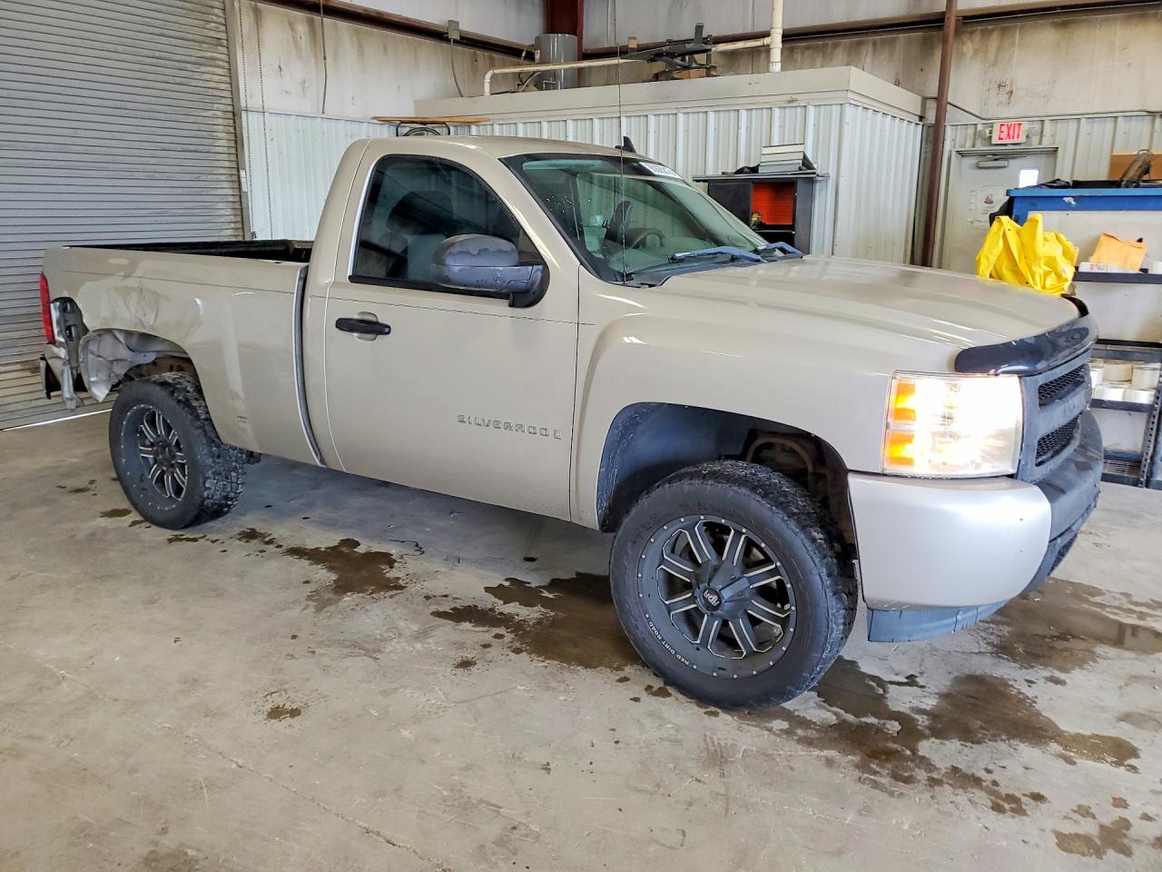 2008 Chevrolet Silverado C1500 Серебряный vin: 1GCEC14C08Z200262