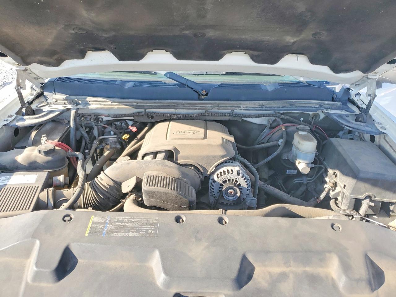 2007 Chevrolet Silverado C1500 White vin: 1GCEC14C27E549039