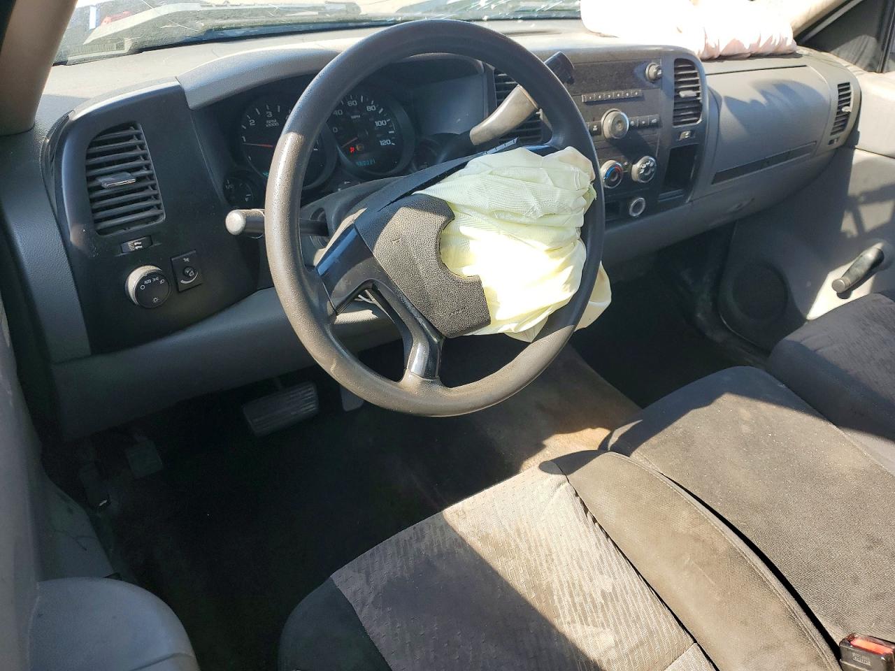 2007 Chevrolet Silverado C1500 White vin: 1GCEC14C27Z539569