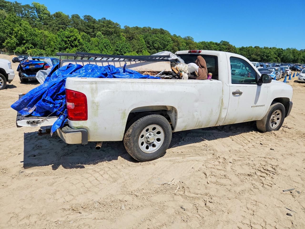 2009 Chevrolet Silverado C1500 White vin: 1GCEC14C59Z187252