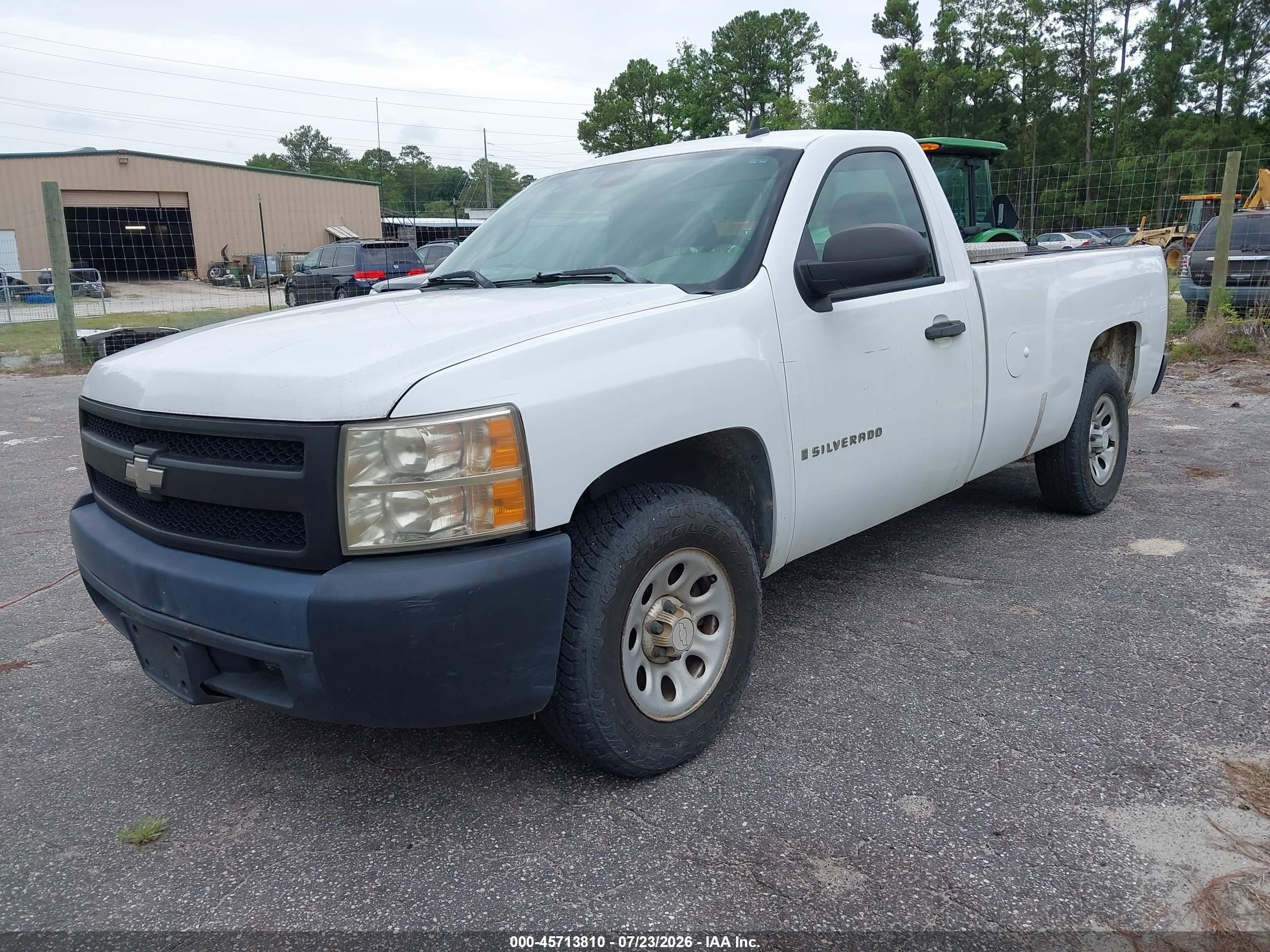 2007 Chevrolet Silverado 1500 Work Truck White vin: 1GCEC14C67Z533046