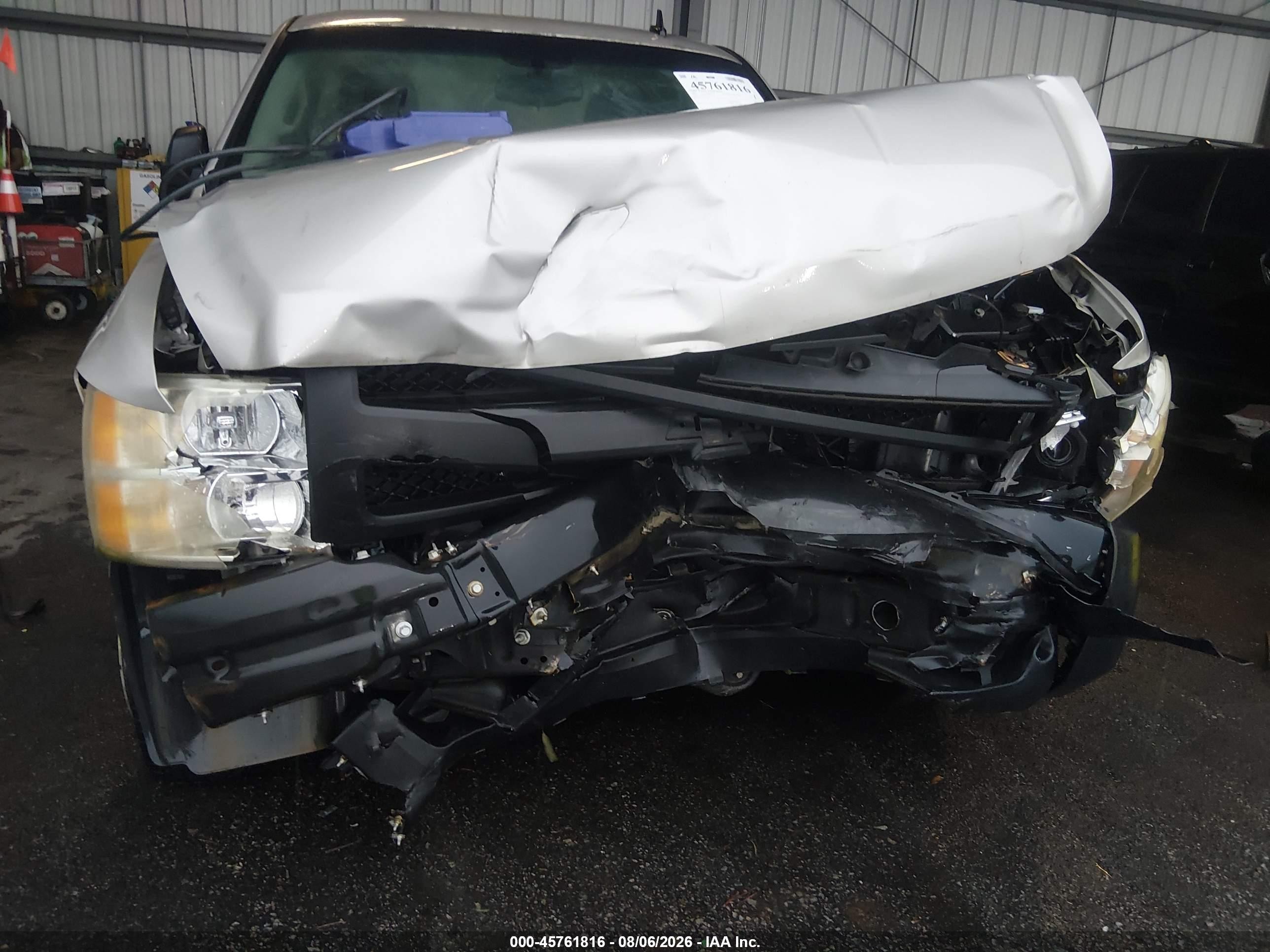 2007 Chevrolet Silverado 1500 Work Truck Silver vin: 1GCEC14C77E537579