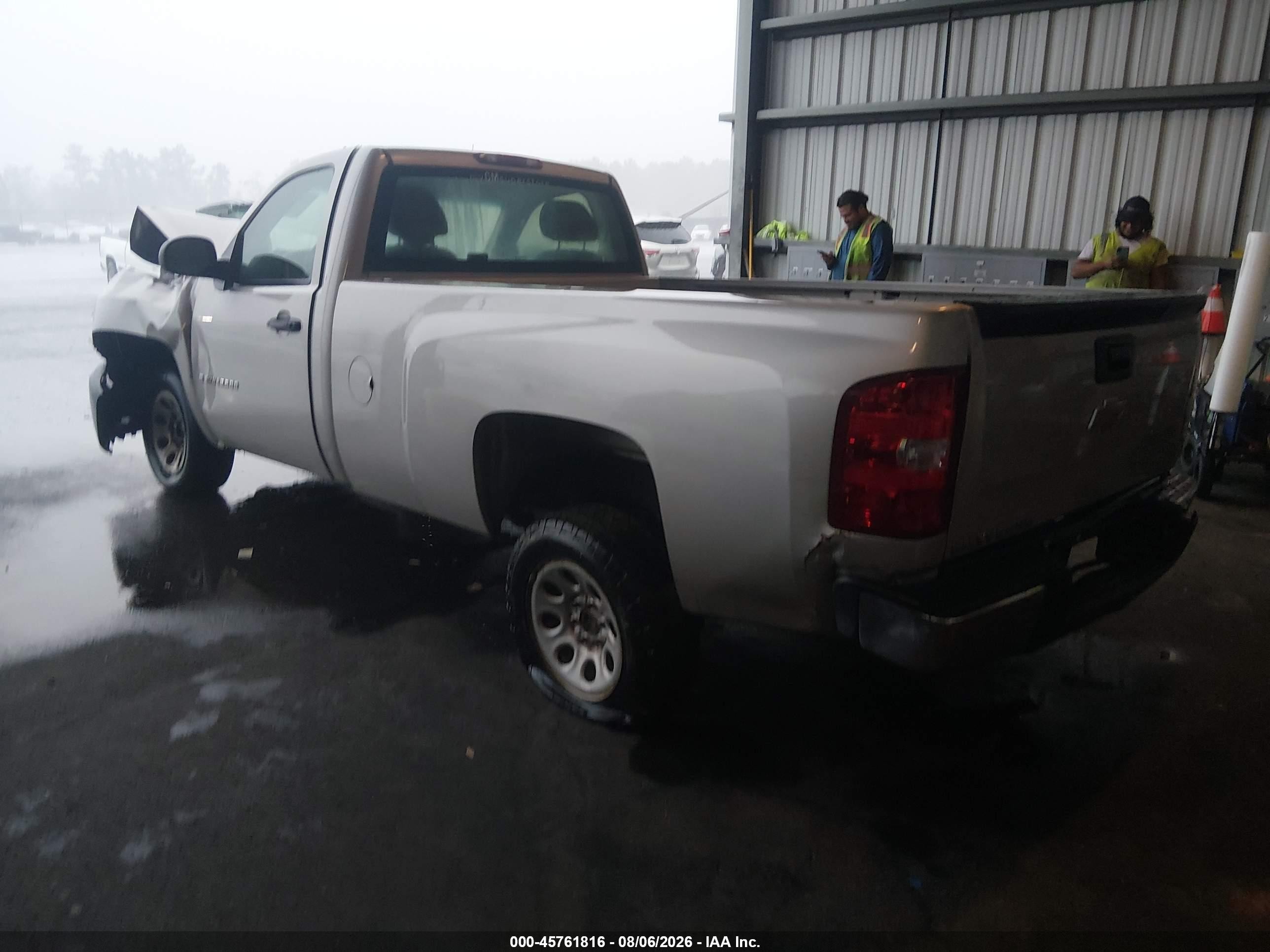 2007 Chevrolet Silverado 1500 Work Truck Silver vin: 1GCEC14C77E537579
