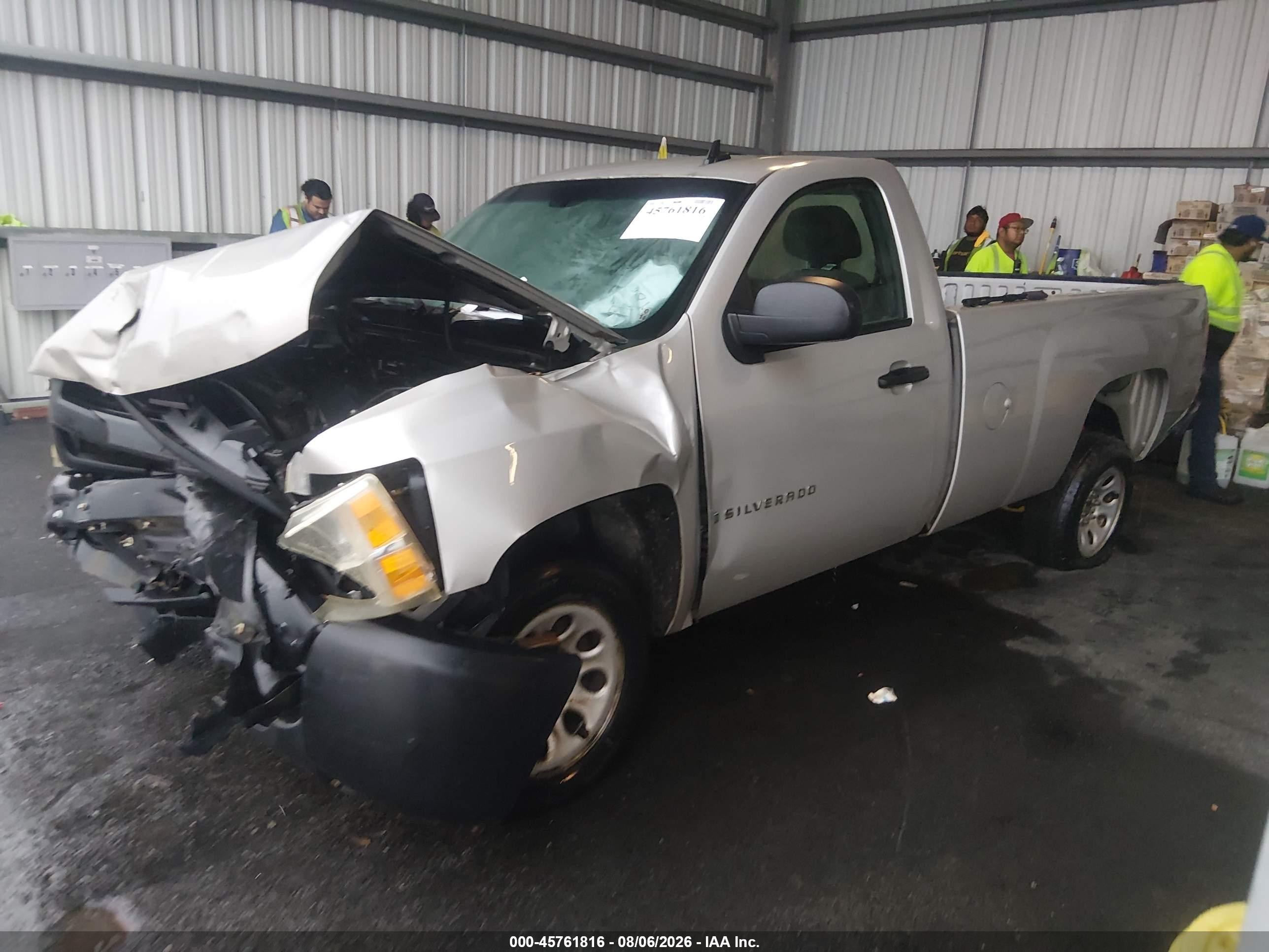 2007 Chevrolet Silverado 1500 Work Truck Silver vin: 1GCEC14C77E537579