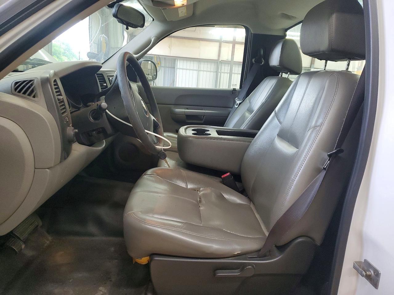 2007 Chevrolet Silverado Ls White vin: 1GCEC14C97Z555073