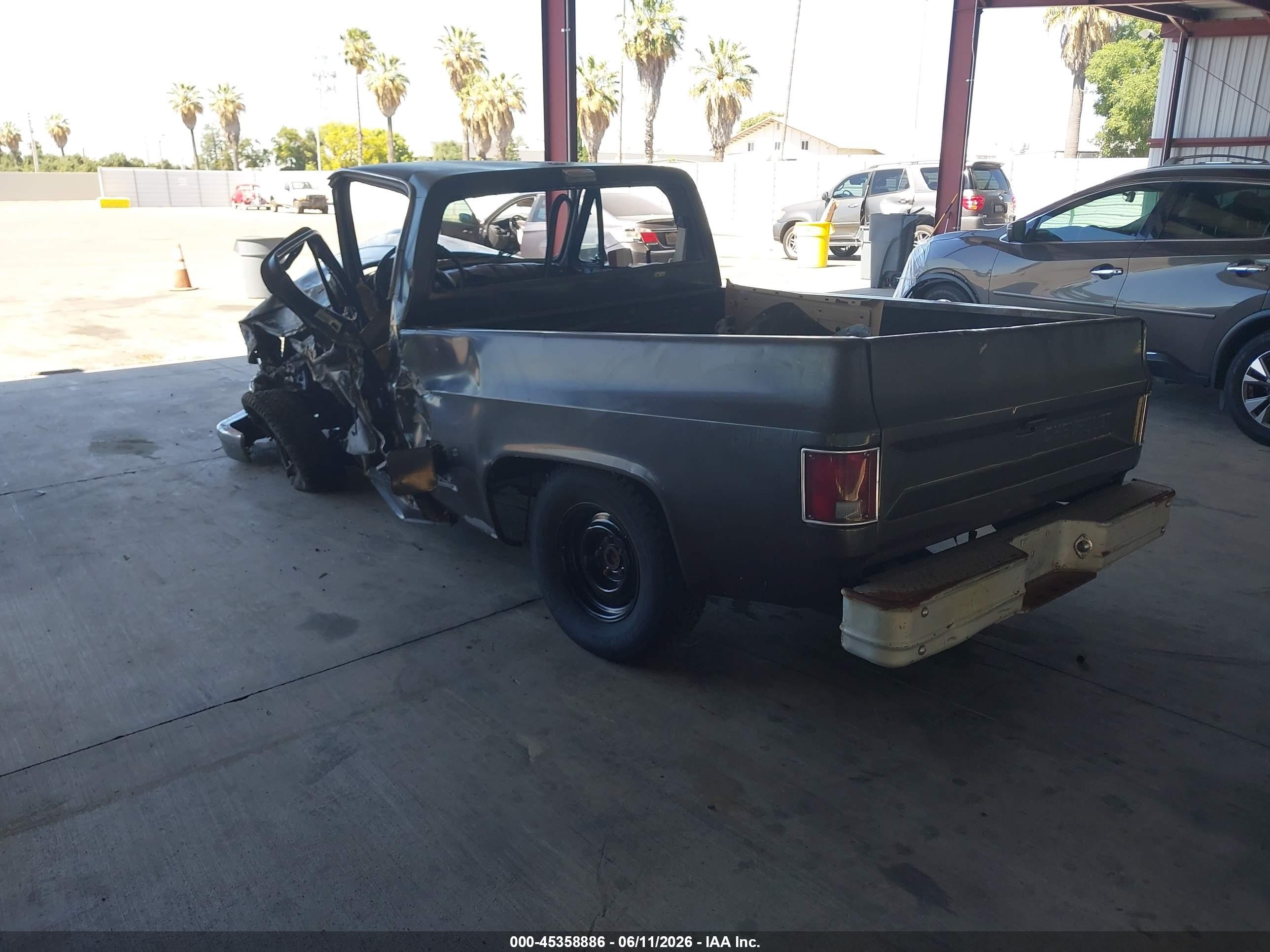 1985 Chevrolet C10   Brown vin: 1GCEC14F6FJ183165