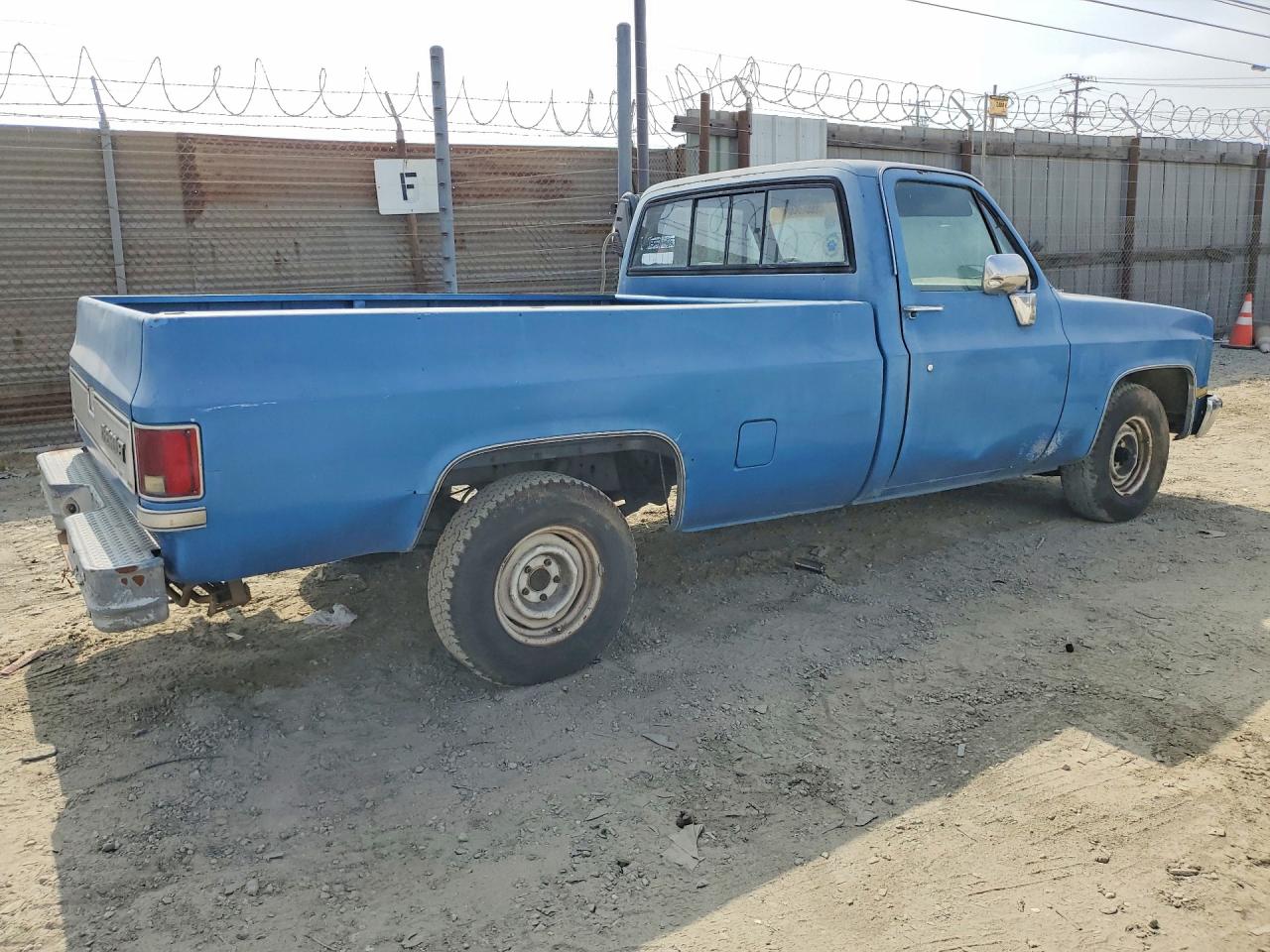 1982 Chevrolet C10 Синий vin: 1GCEC14F9CF342162