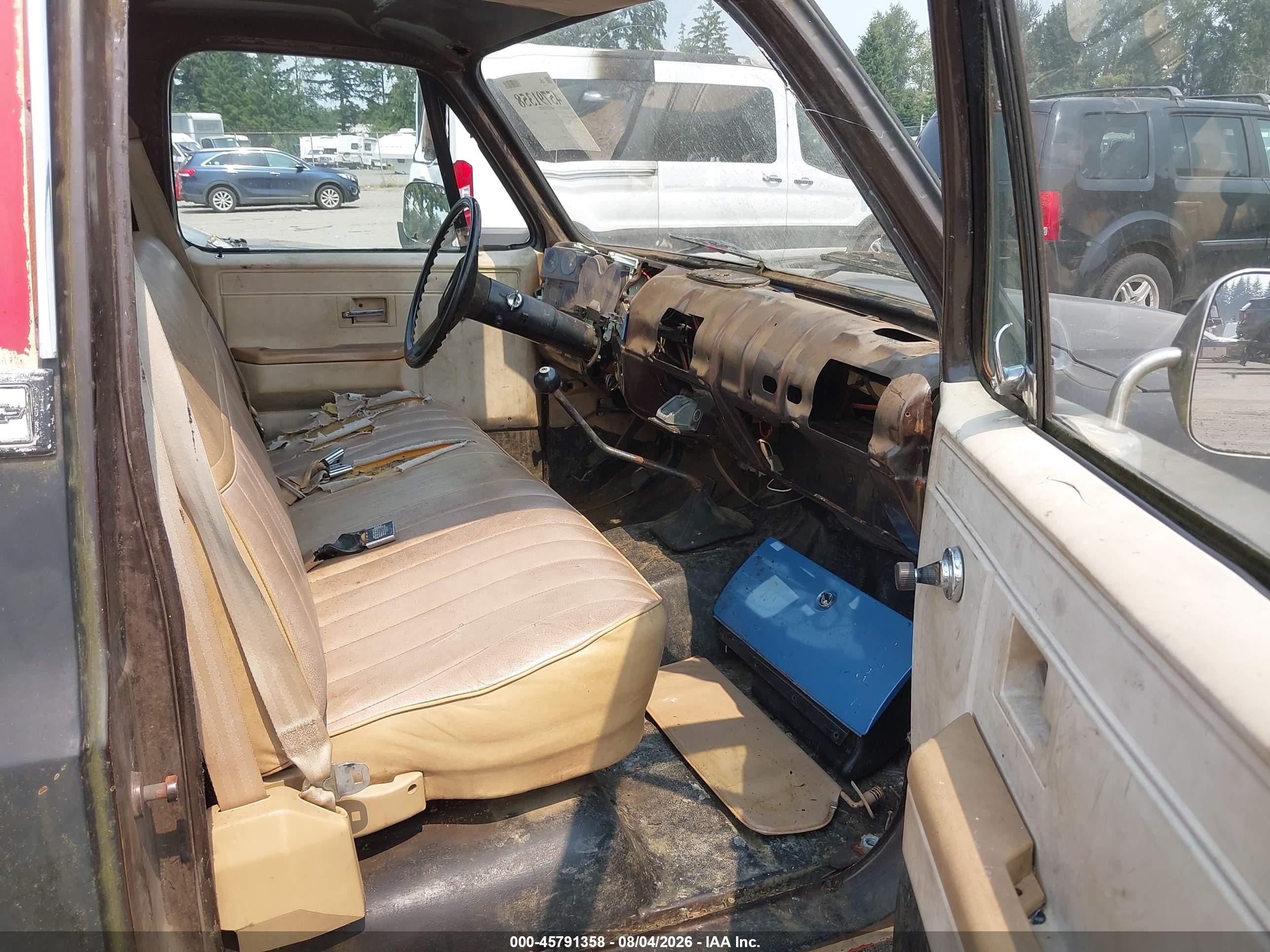 1985 Chevrolet C10   Черный vin: 1GCEC14H5FJ185202