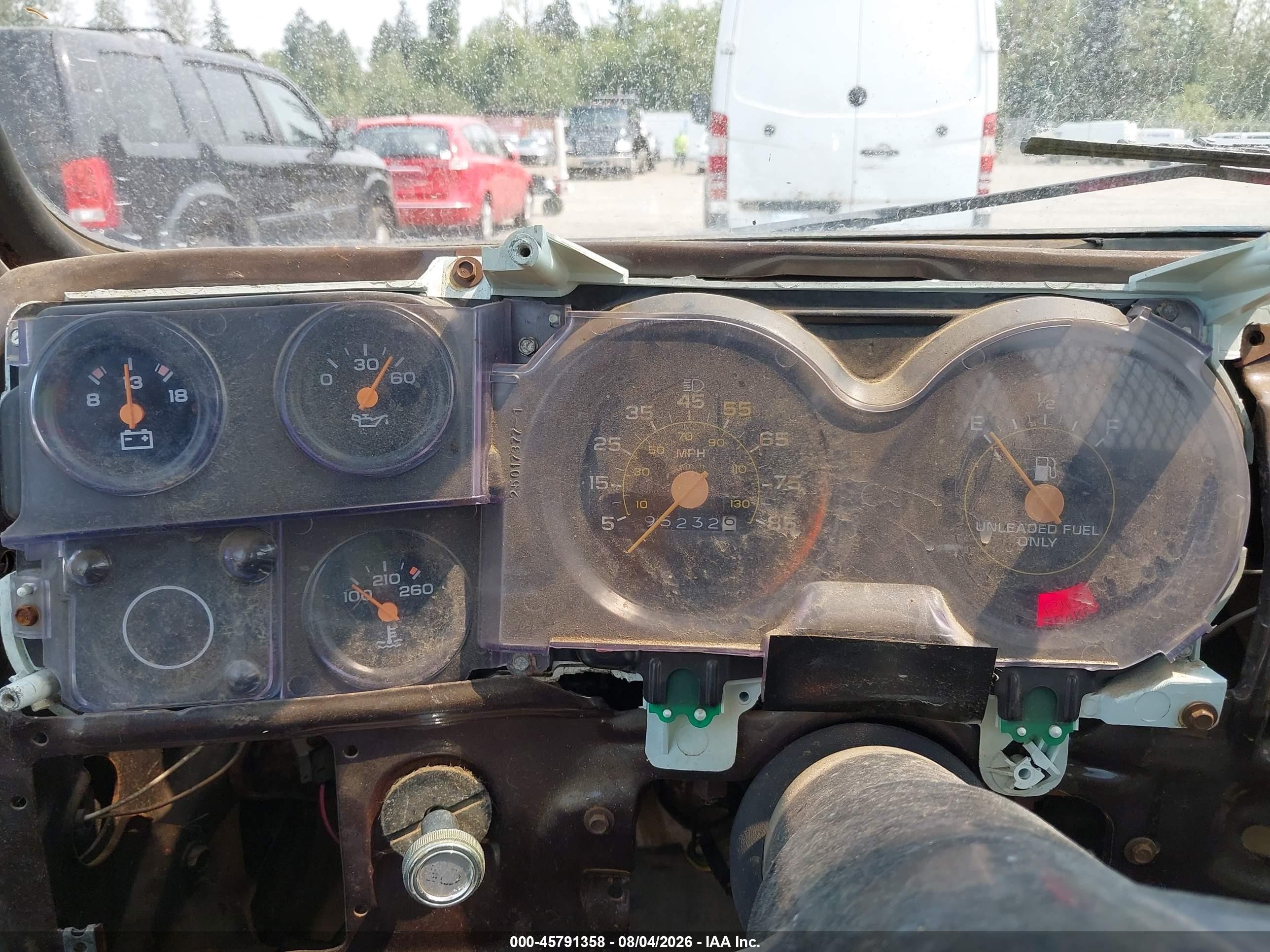 1985 Chevrolet C10   Черный vin: 1GCEC14H5FJ185202