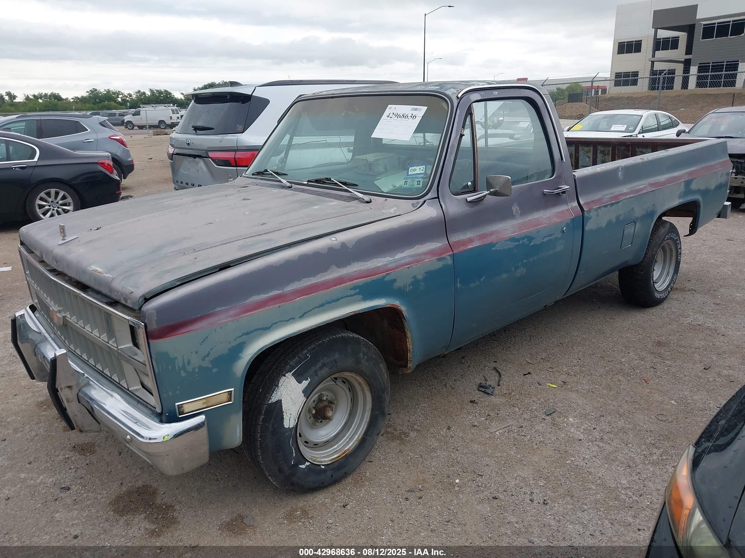 1982 Chevrolet C10   Blue vin: 1GCEC14HXCS119332