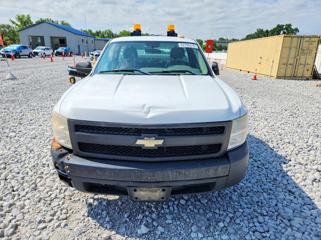 2007 Chevrolet Silverado C1500 White vin: 1GCEC14J17Z633425