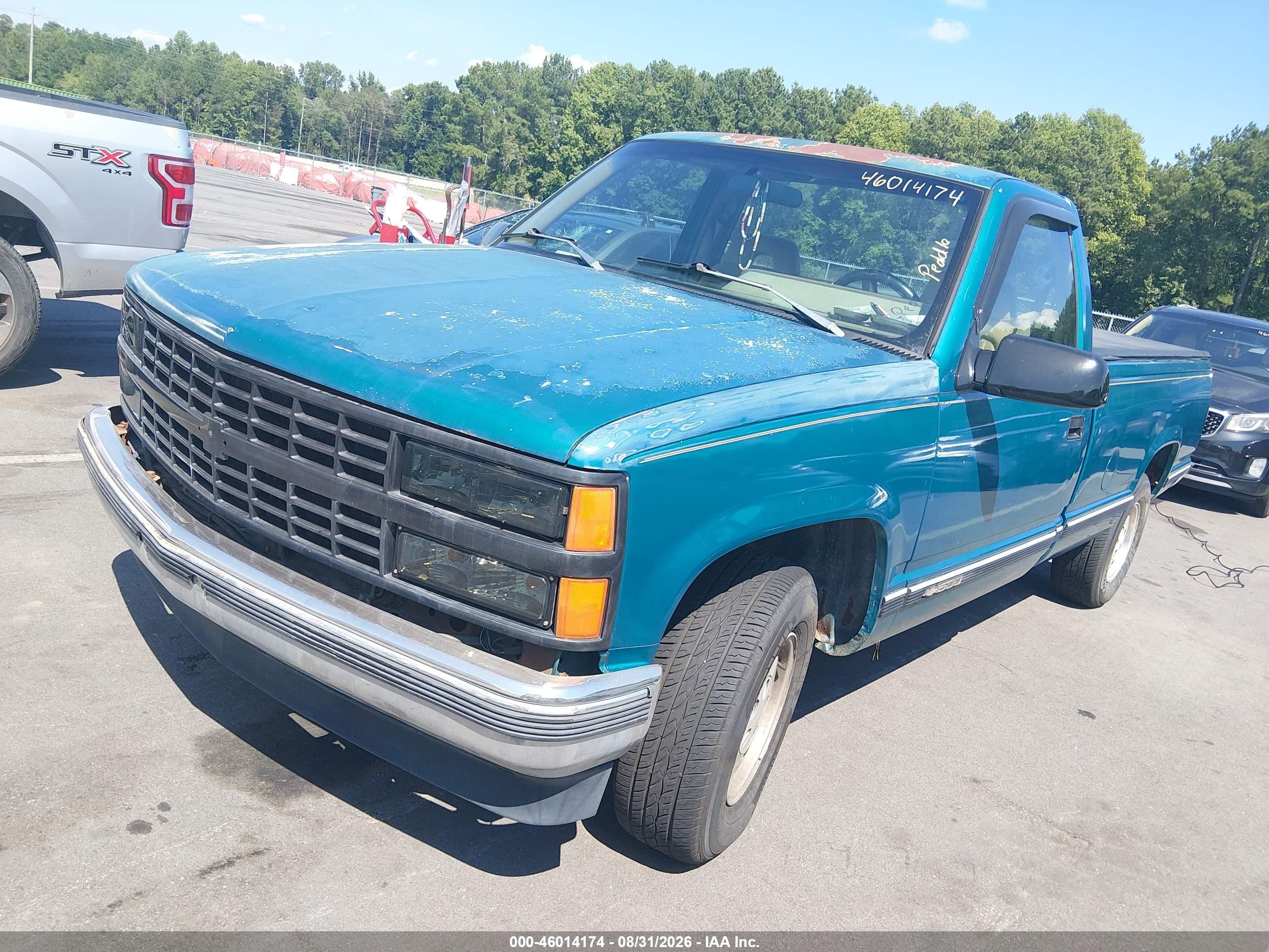 1993 Chevrolet Gmt-400 C1500 Turquoise vin: 1GCEC14K2PE177211