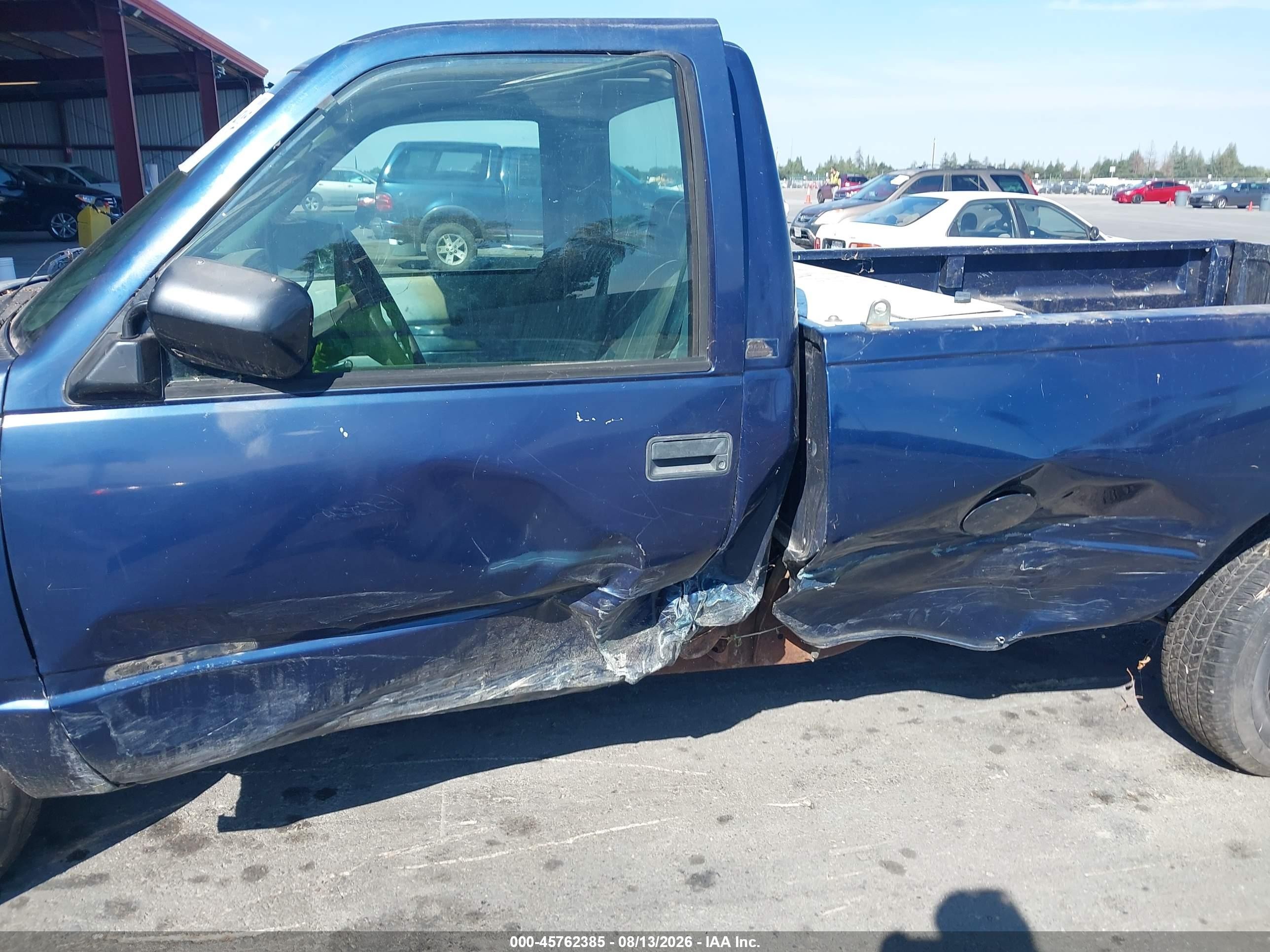 1994 Chevrolet Gmt-400 C1500 Blue vin: 1GCEC14K3RE308651