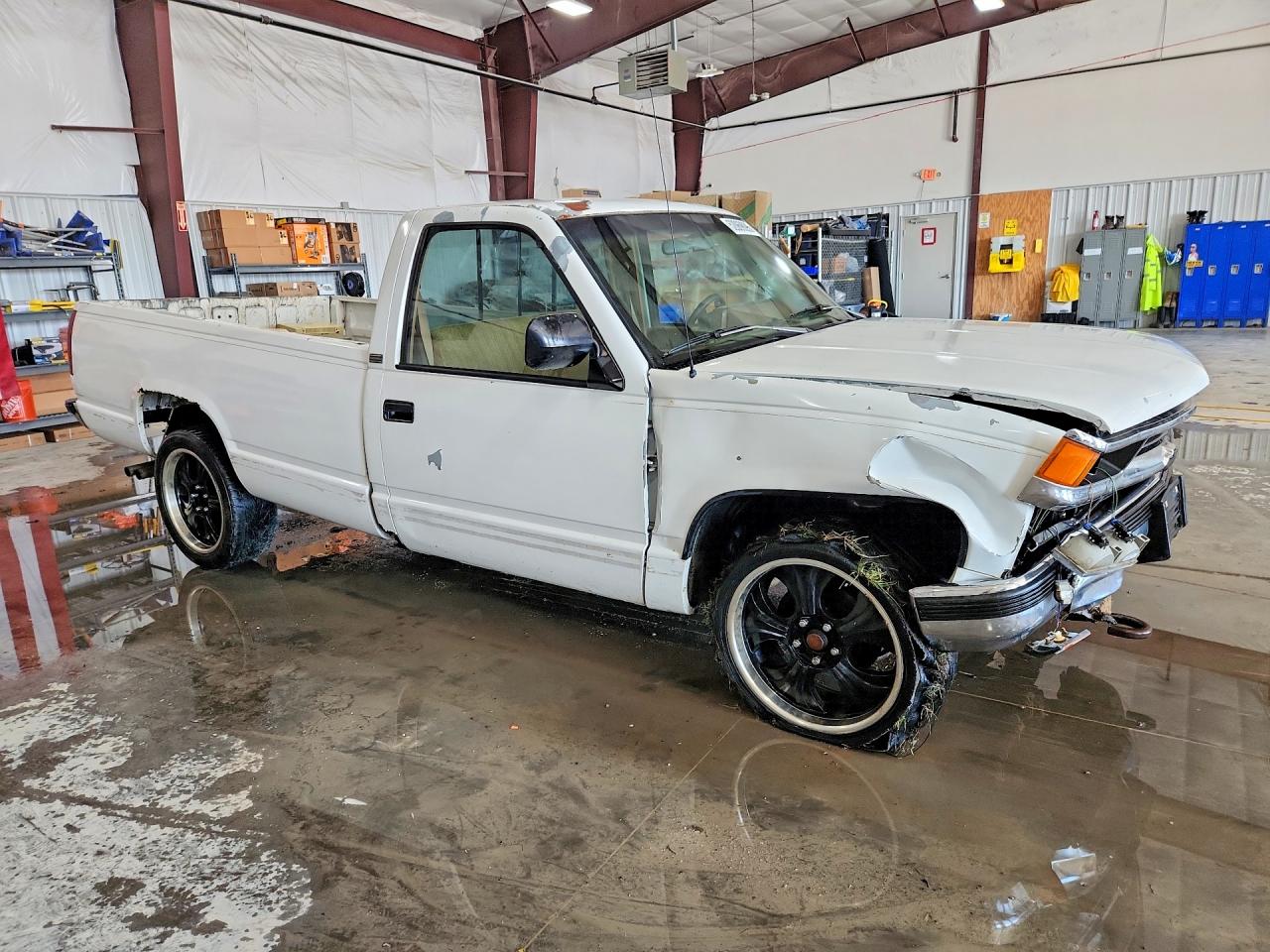 1991 Chevrolet Gmt-400 C1500 White vin: 1GCEC14K6ME172296