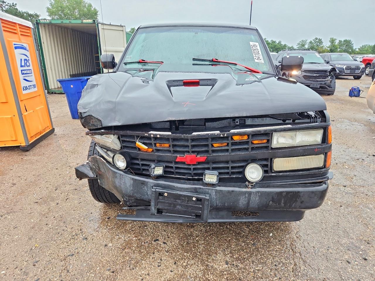 1992 Chevrolet Gmt-400 C1500 Black vin: 1GCEC14K9NZ106657