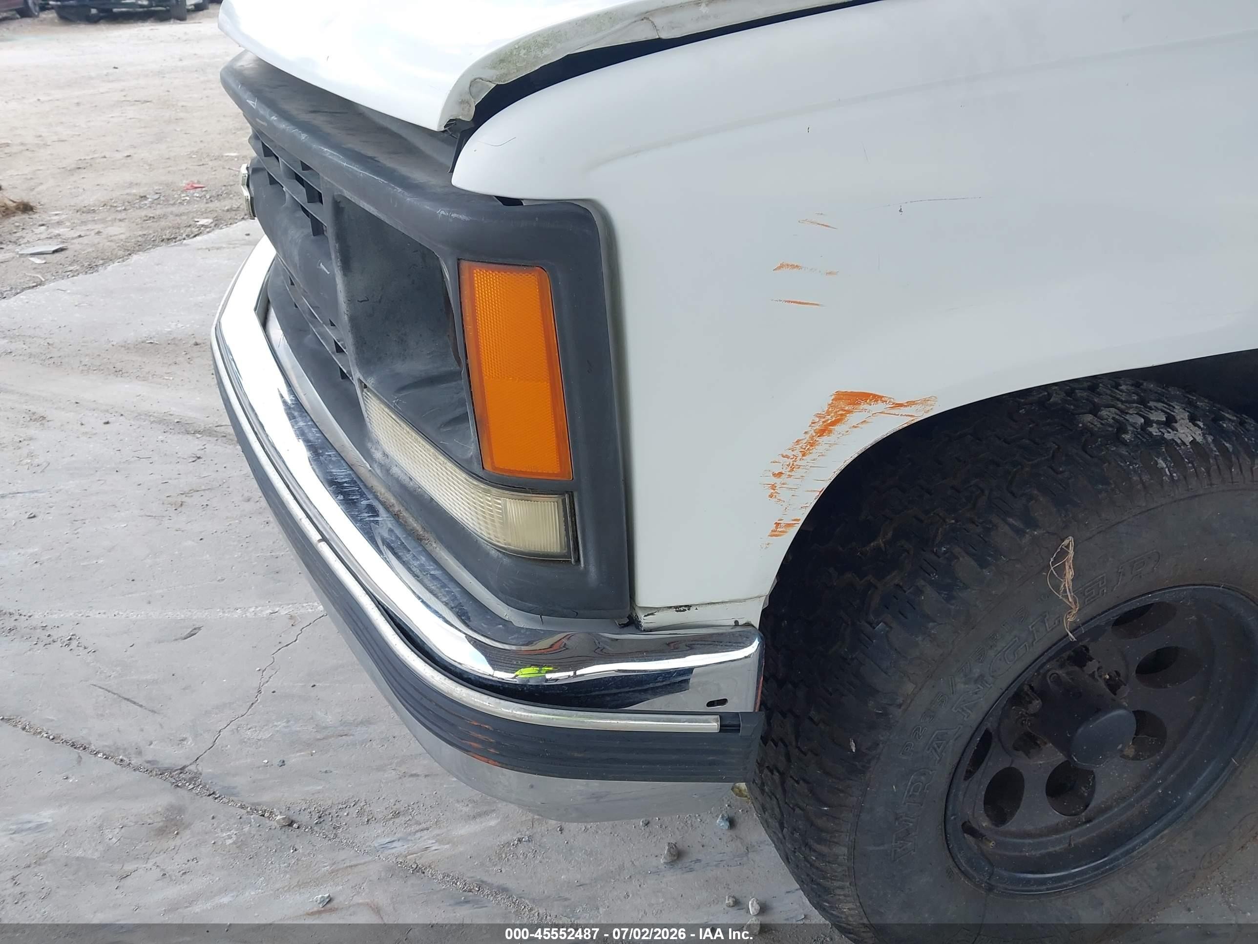 1997 Chevrolet C/k 1500 Fleetside White vin: 1GCEC14M0VZ208186