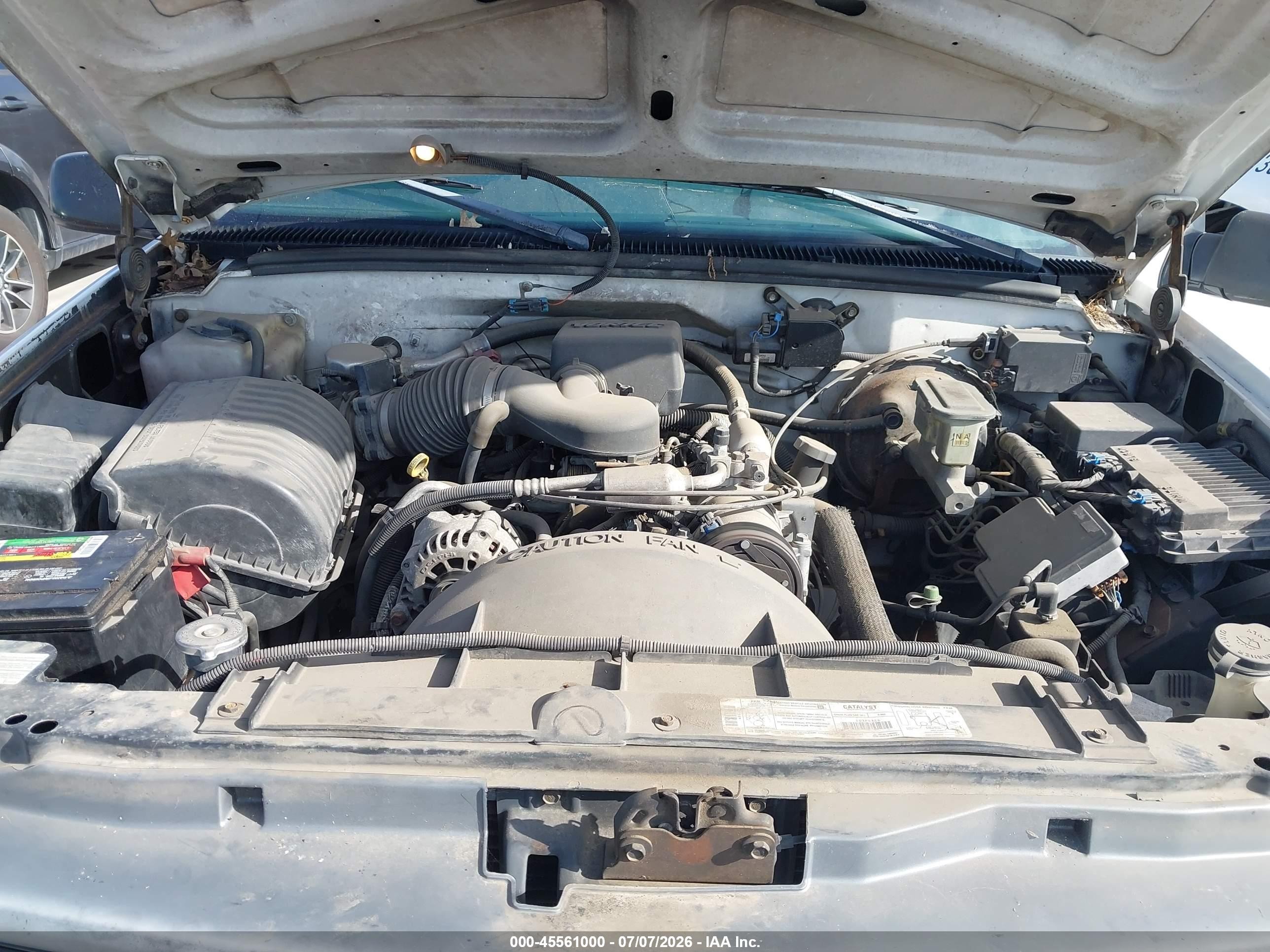 1998 Chevrolet C/k 1500 Fleetside White vin: 1GCEC14M0WZ211915