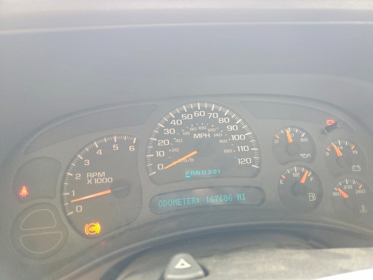 2003 Chevrolet Silverado C1500 White vin: 1GCEC14T03Z258607