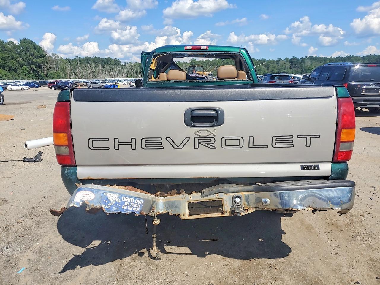 1999 Chevrolet Silverado C1500 Green vin: 1GCEC14T1XE148761