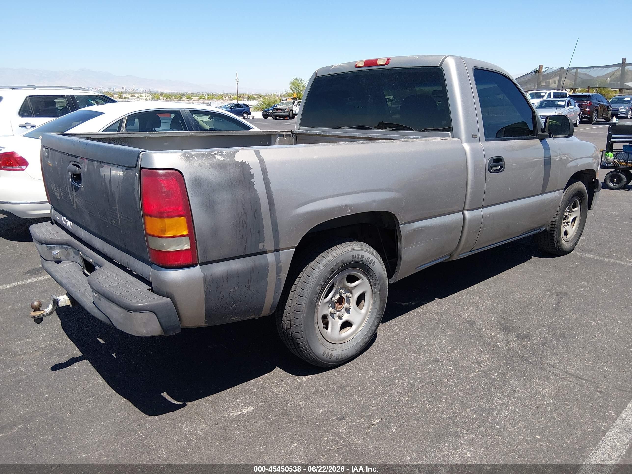 2000 Chevrolet Silverado 1500 Beige vin: 1GCEC14T2YZ152201