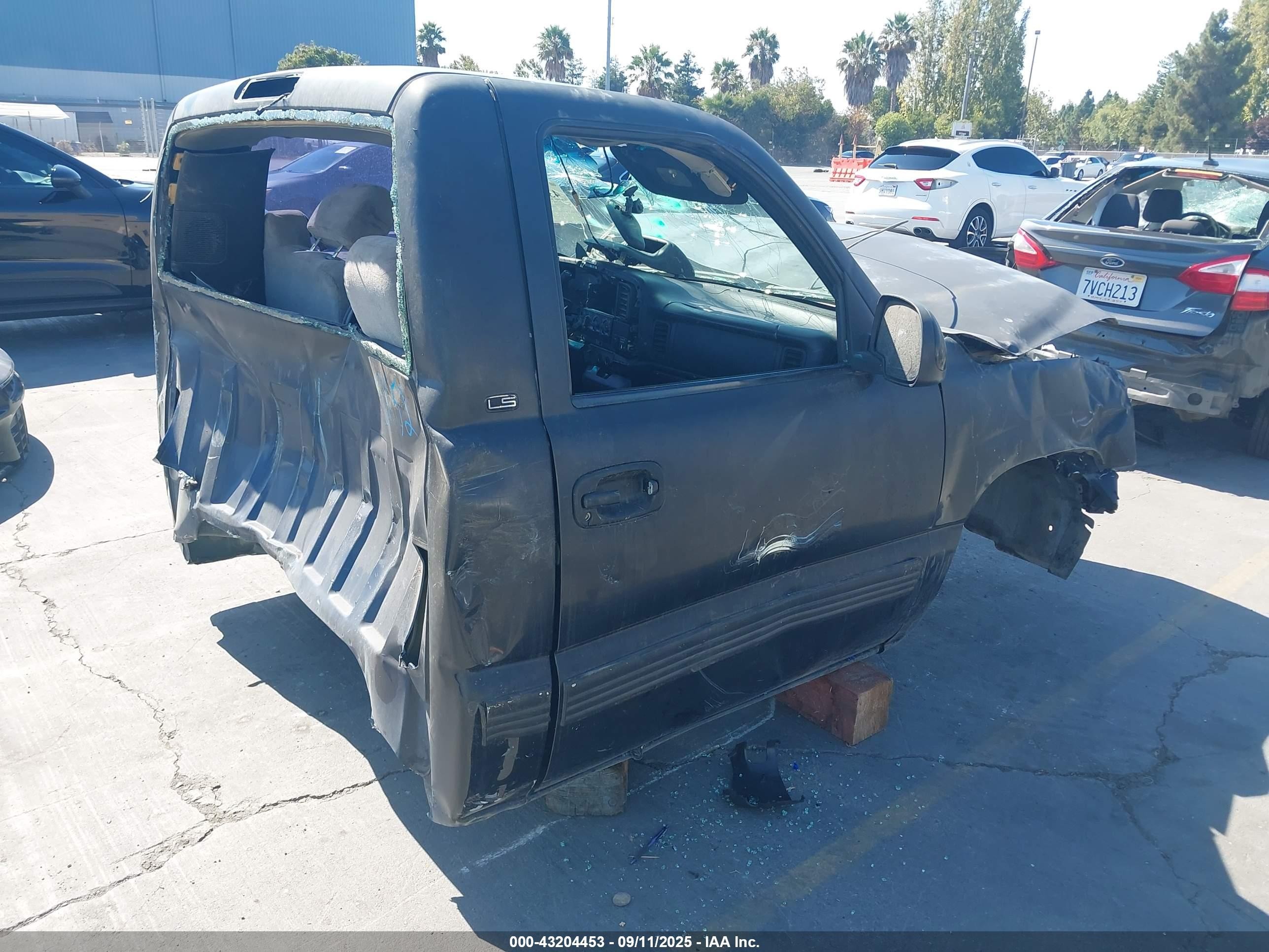 2000 Chevrolet Silverado 1500 Ls Black vin: 1GCEC14T2YZ340152