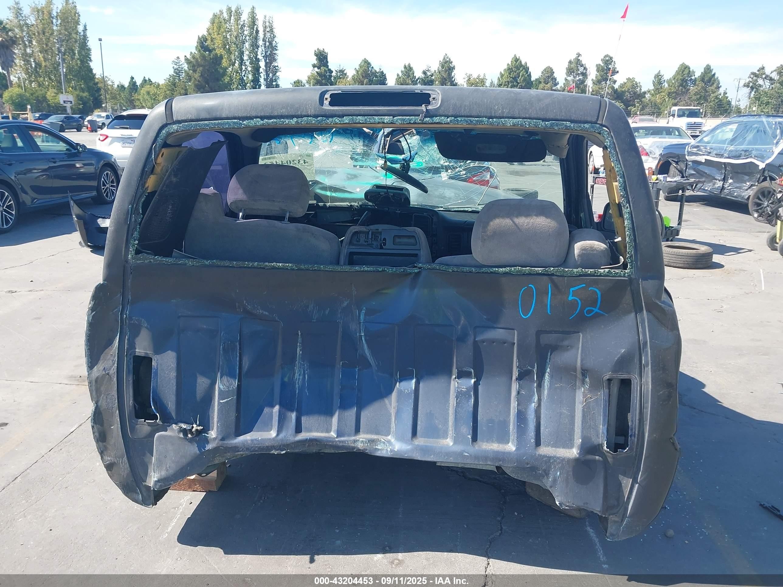 2000 Chevrolet Silverado 1500 Ls Black vin: 1GCEC14T2YZ340152