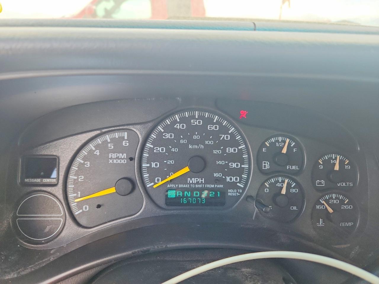 2001 Chevrolet Silverado C1500 Two Tone vin: 1GCEC14T31Z101568