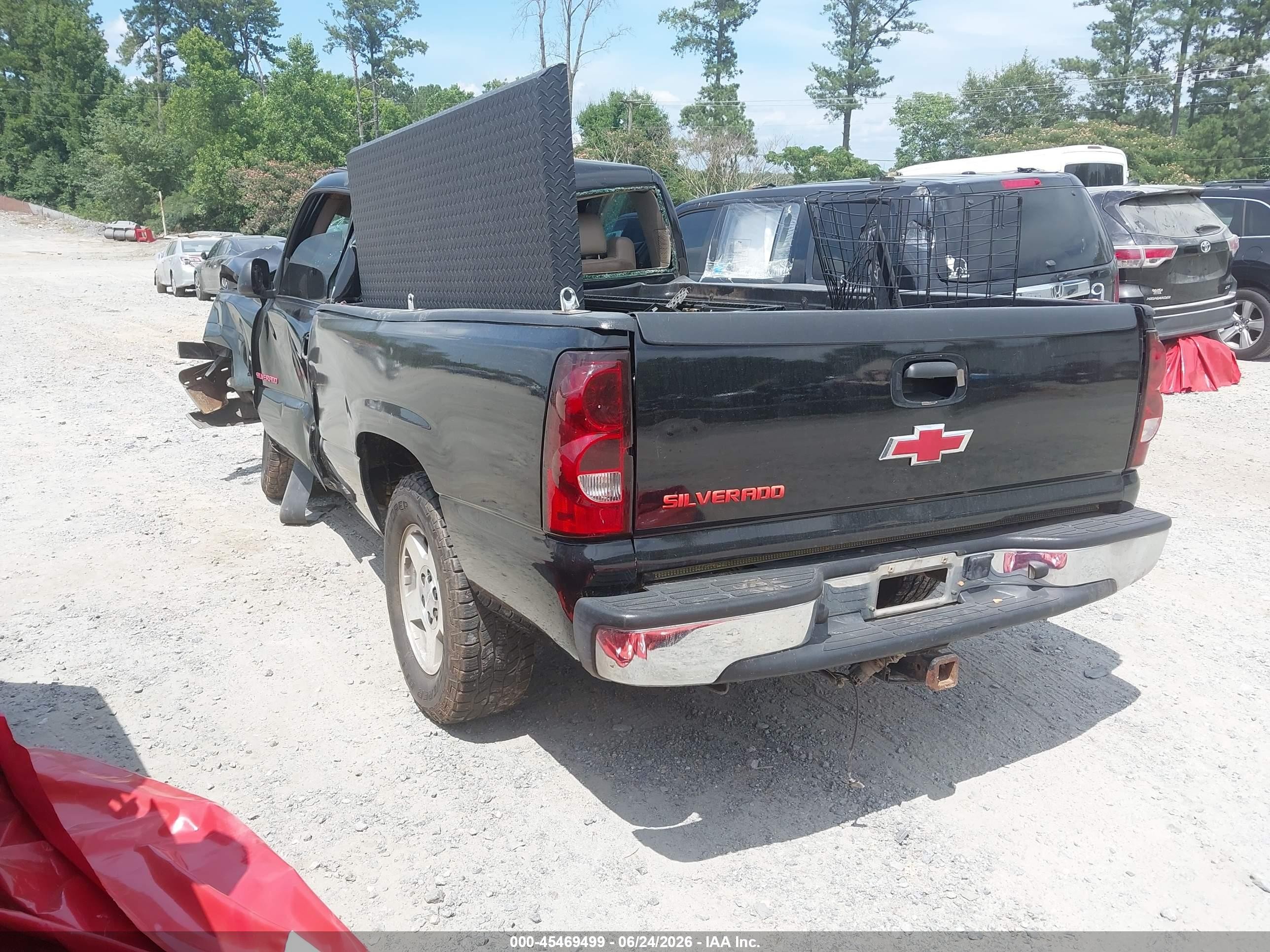 2003 Chevrolet Silverado 1500 Work Truck Black vin: 1GCEC14T43Z180669
