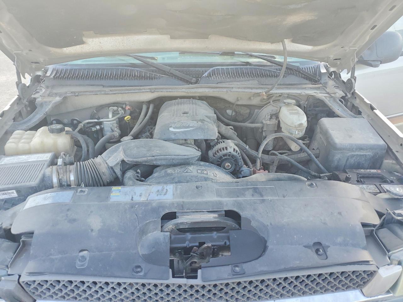 2004 Chevrolet Silverado C1500 Gold vin: 1GCEC14T44Z173562