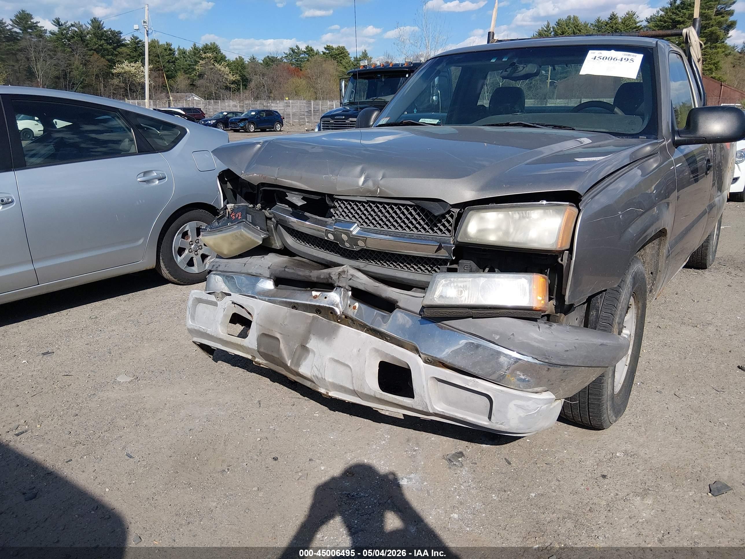 2003 Chevrolet Silverado 1500 Work Truck Коричневый vin: 1GCEC14T53Z328845