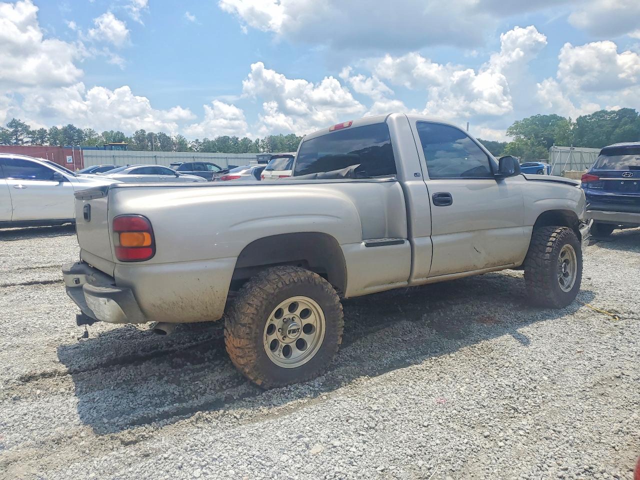 2005 Chevrolet Silverado C1500 Tan vin: 1GCEC14T55Z244799