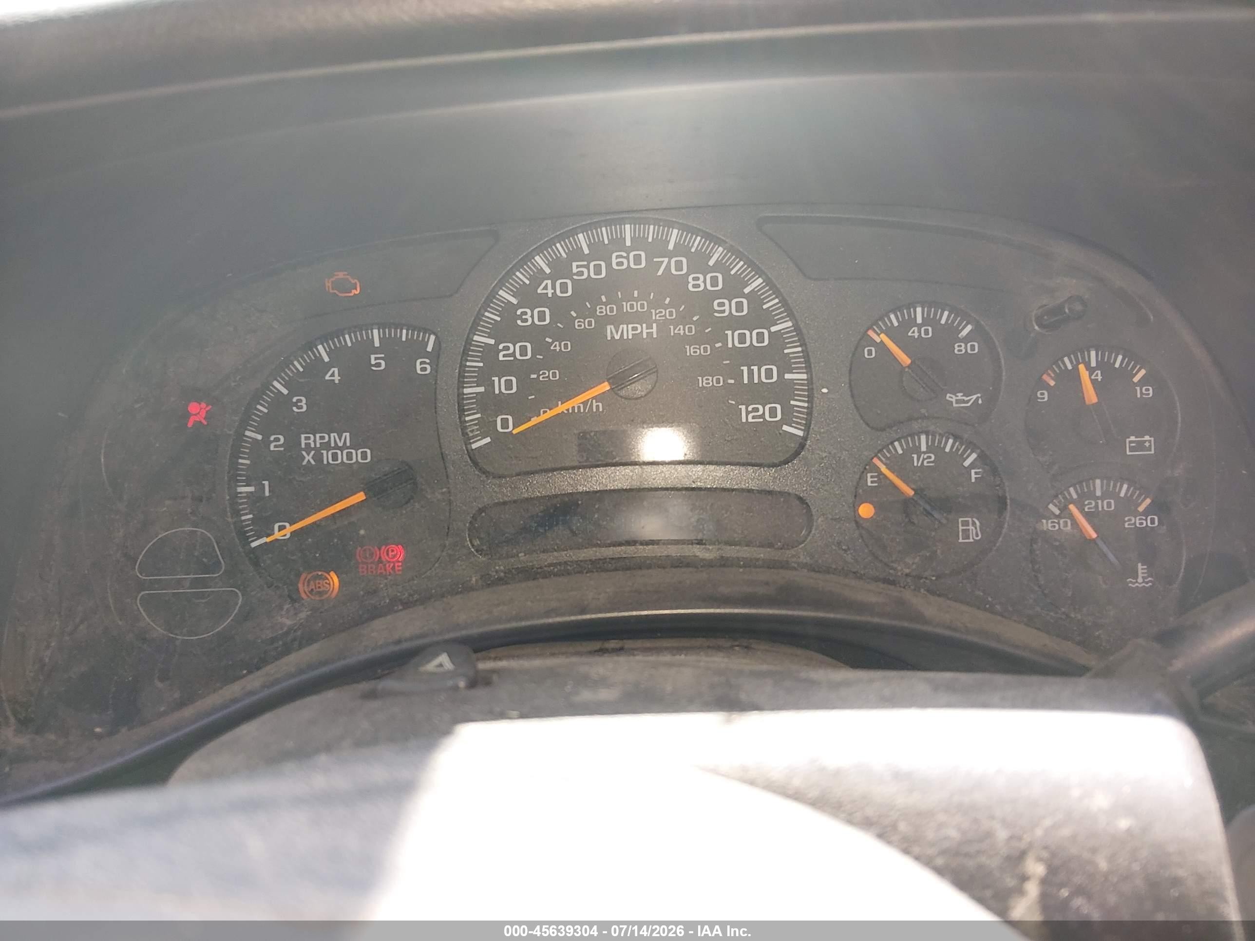 2005 Chevrolet Silverado 1500 Work Truck White vin: 1GCEC14T55Z281612