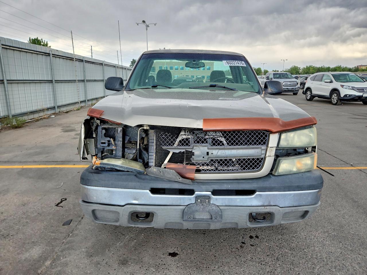 2003 Chevrolet Silverado C1500 Beige vin: 1GCEC14T63Z160701