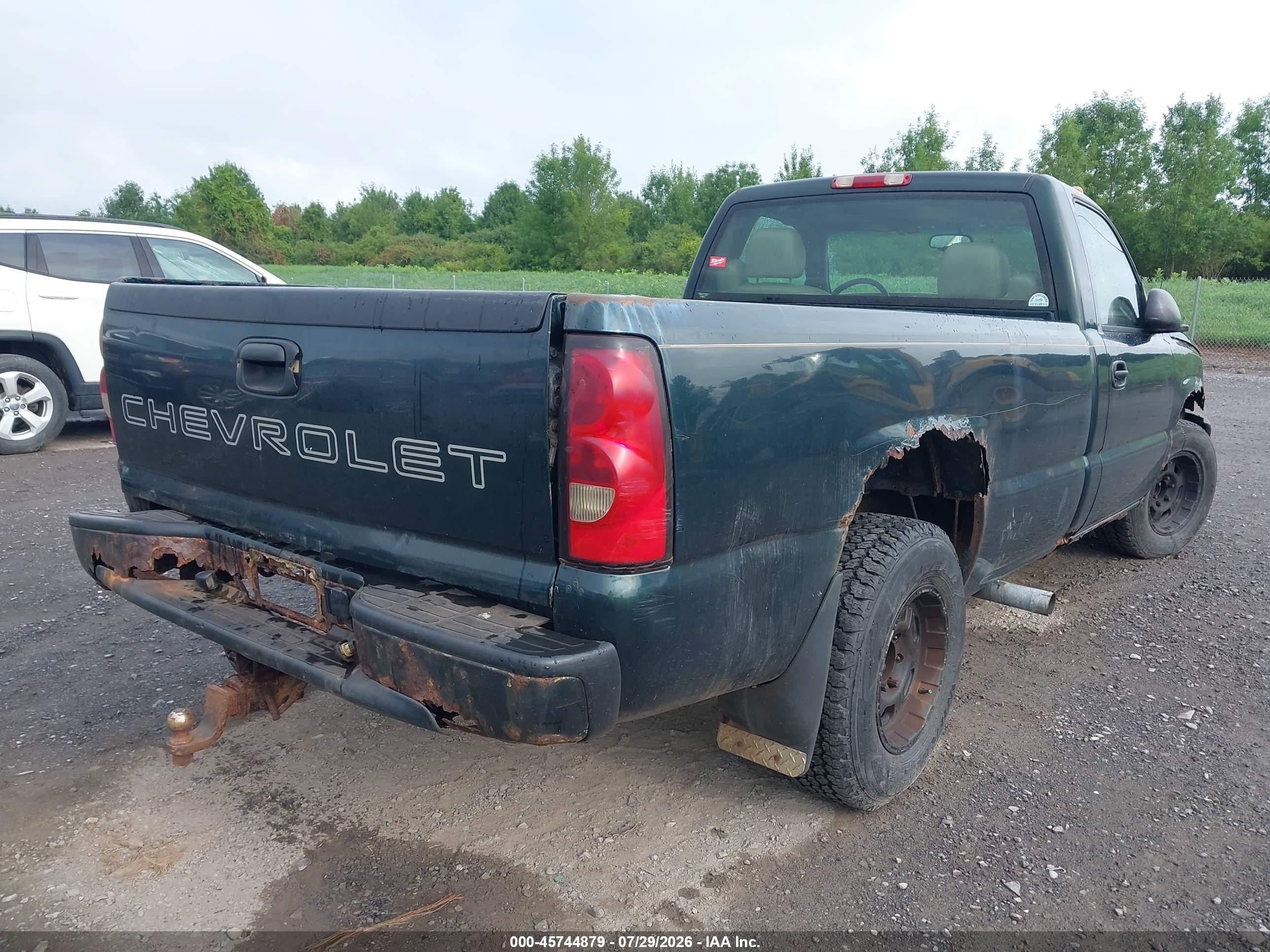 2004 Chevrolet Silverado 1500 Work Truck Green vin: 1GCEC14T64E202647