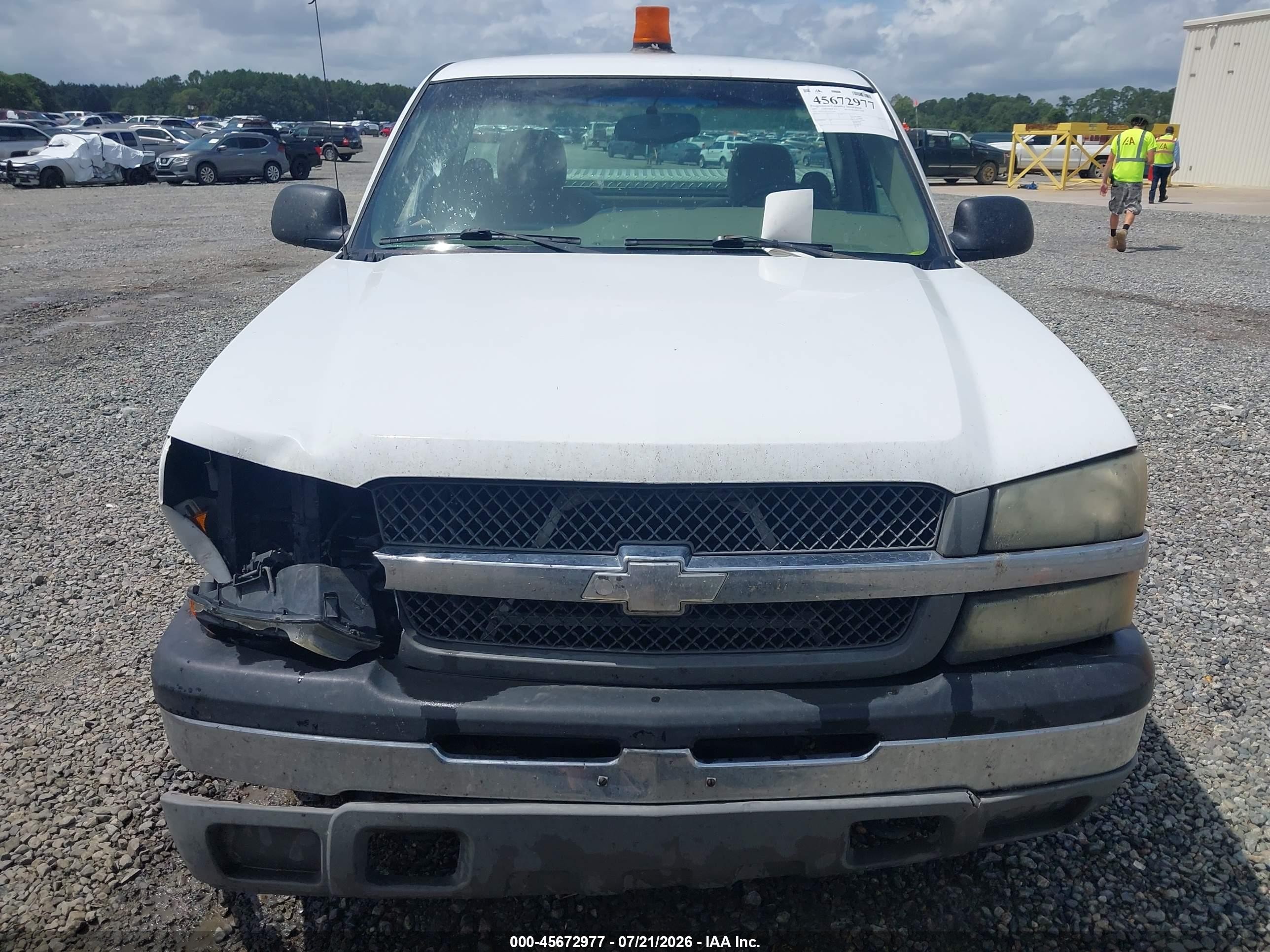 2003 Chevrolet Silverado 1500 Work Truck White vin: 1GCEC14T73Z271936
