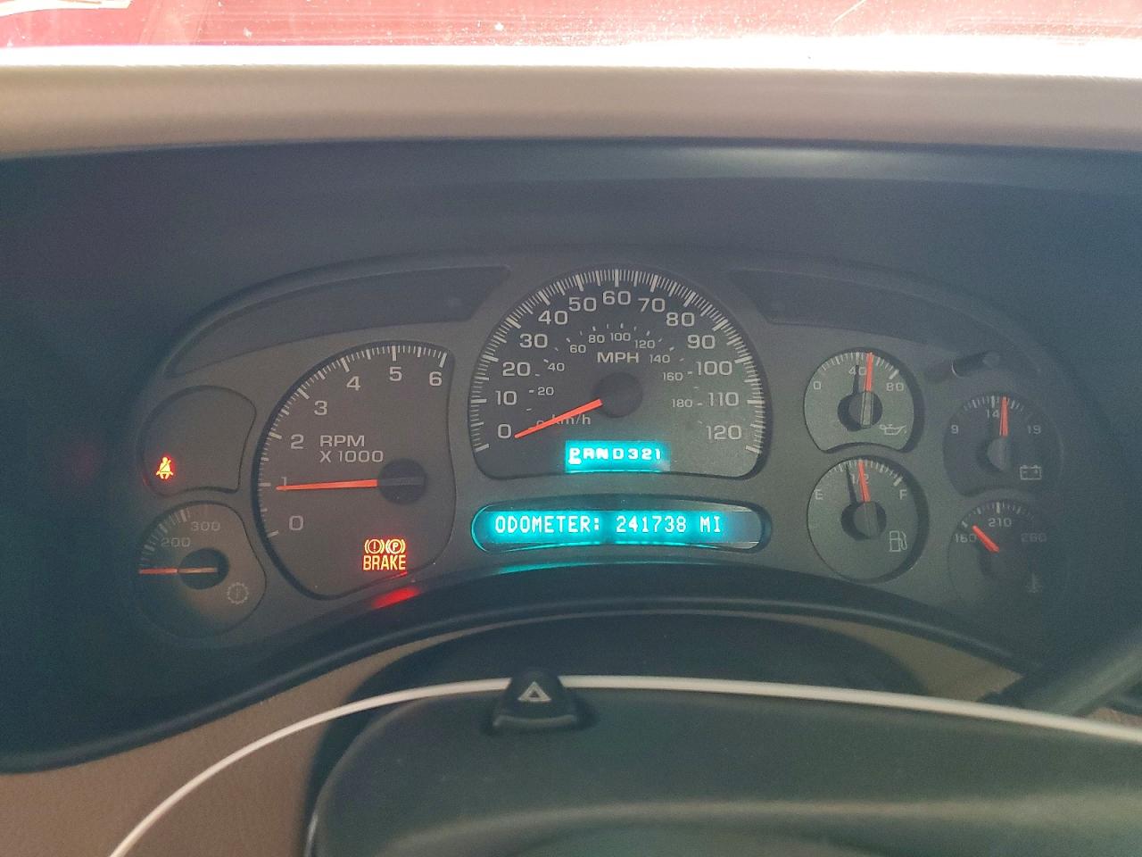 2003 Chevrolet Silverado C1500 Red vin: 1GCEC14T73Z322285