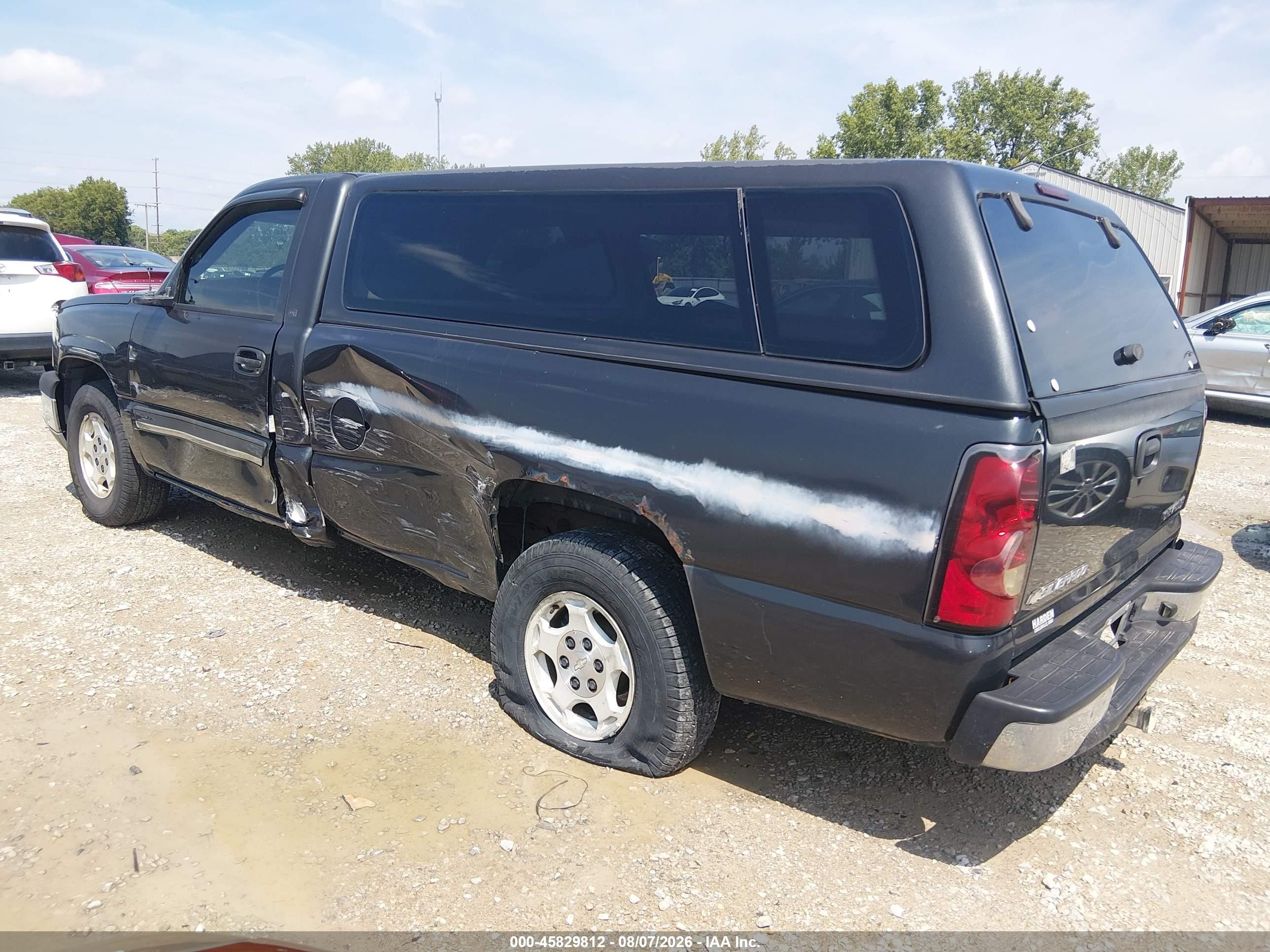 2004 Chevrolet Silverado 1500 Ls Black vin: 1GCEC14T74Z186144