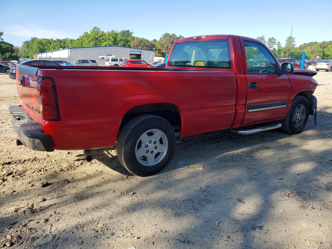 2005 Chevrolet Silverado C1500 Red vin: 1GCEC14T75Z234128