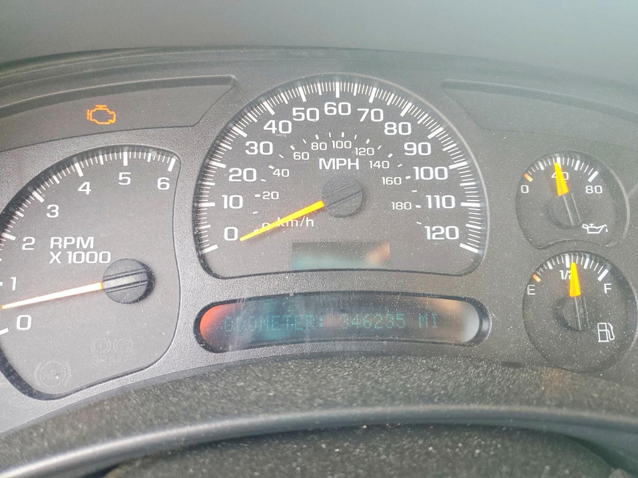 2005 Chevrolet Silverado C1500 White vin: 1GCEC14T85Z250306