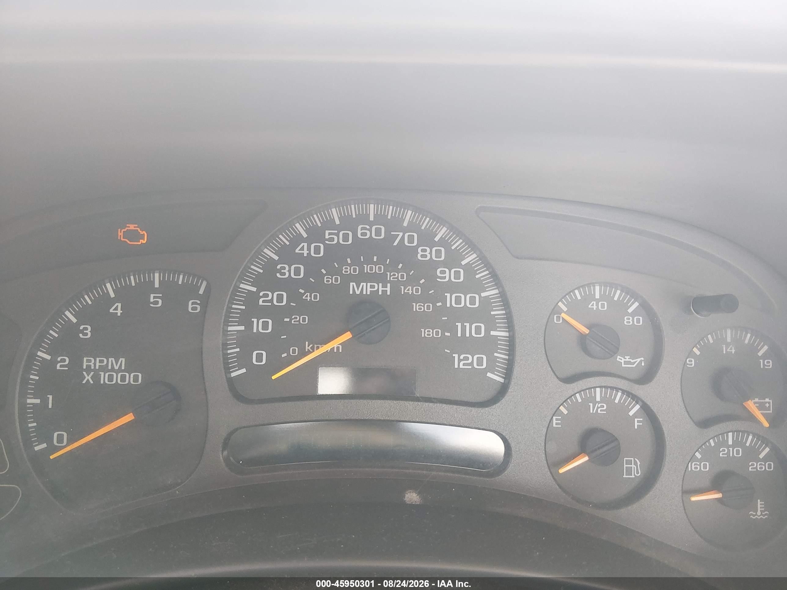 2004 Chevrolet Silverado 1500 Work Truck White vin: 1GCEC14T94Z315341